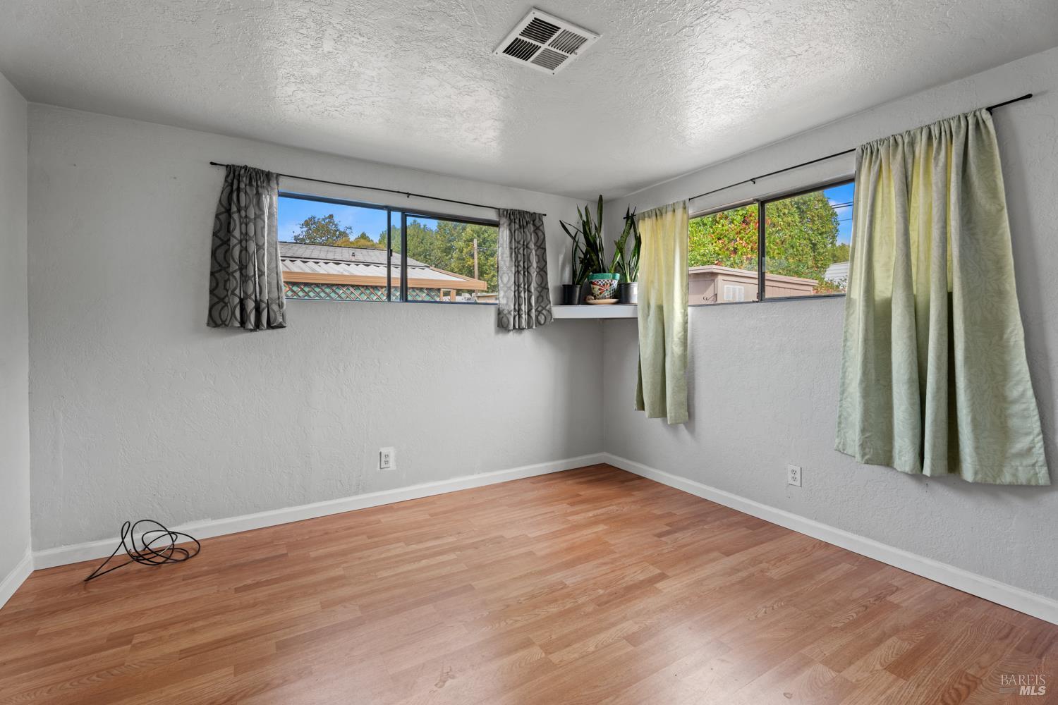 Detail Gallery Image 12 of 21 For 4801 N State St 53, Ukiah,  CA 95482 - 3 Beds | 2 Baths