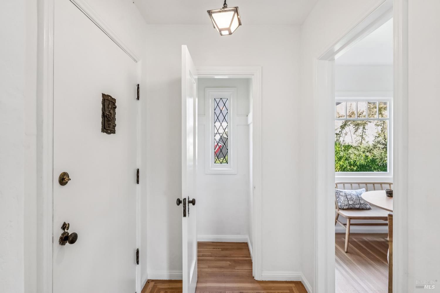 Detail Gallery Image 53 of 68 For 37 Rutherford Ave, San Anselmo,  CA 94960 - 4 Beds | 2 Baths