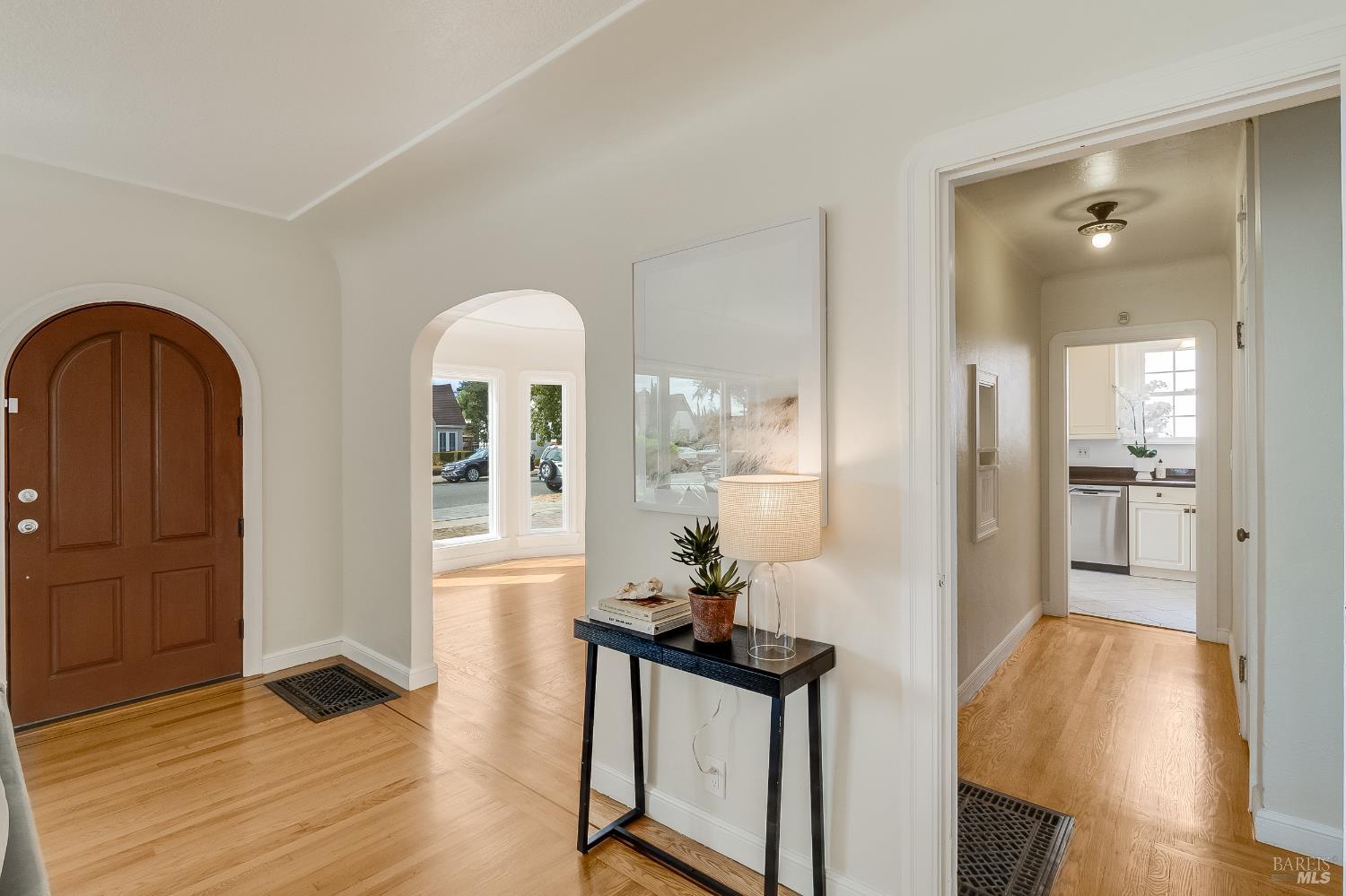 Detail Gallery Image 6 of 55 For 126 Carroll St, Vallejo,  CA 94590 - 4 Beds | 2 Baths