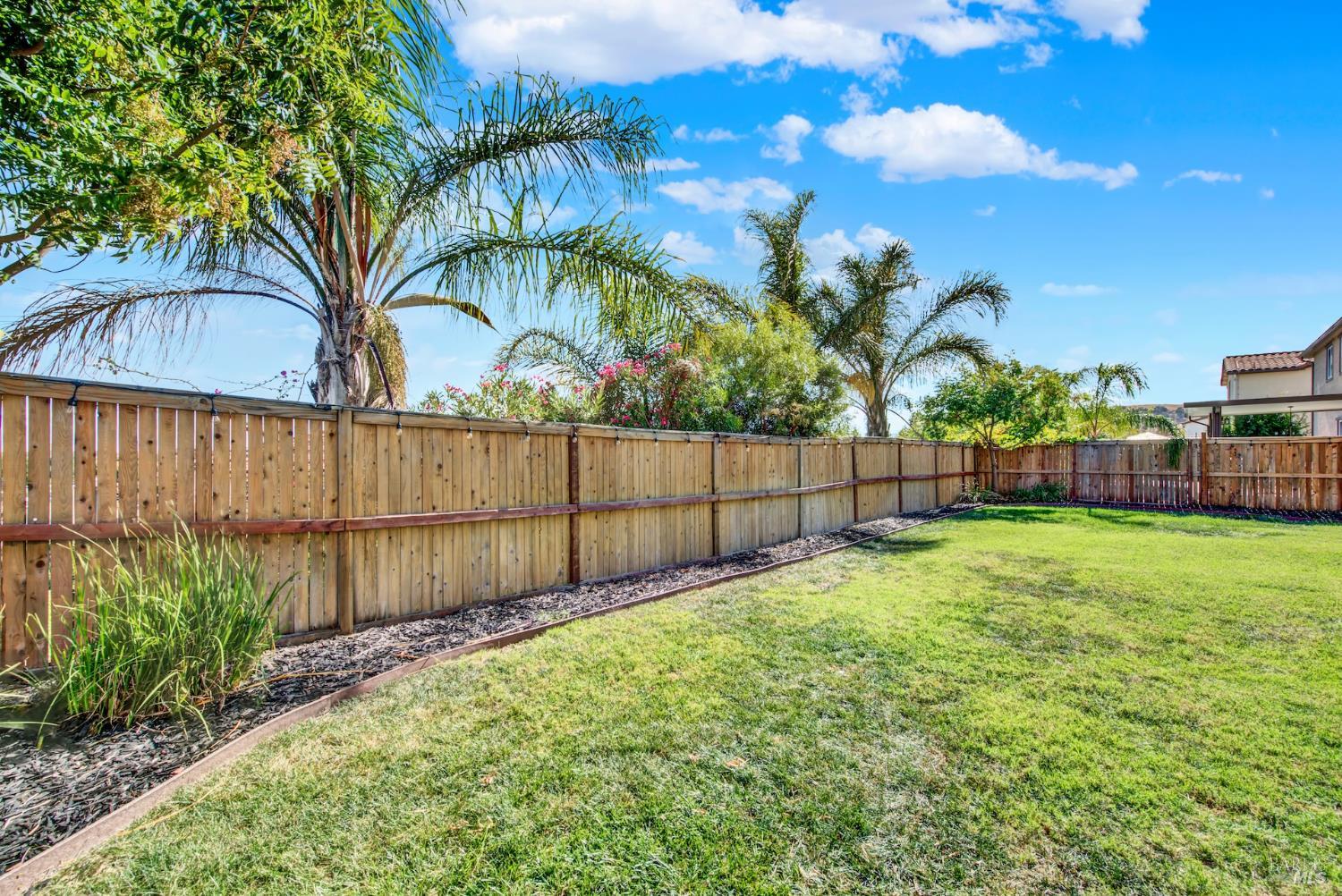 Detail Gallery Image 80 of 82 For 2437 Sanders Ln, Fairfield,  CA 94533 - 5 Beds | 4 Baths