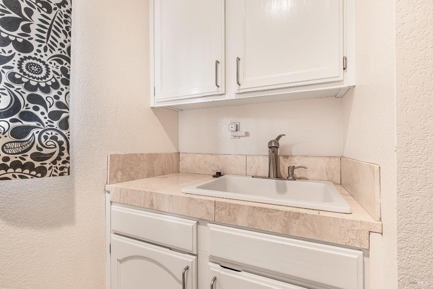 Detail Gallery Image 35 of 62 For 8151 Oakmont Dr, Santa Rosa,  CA 95409 - 3 Beds | 2 Baths