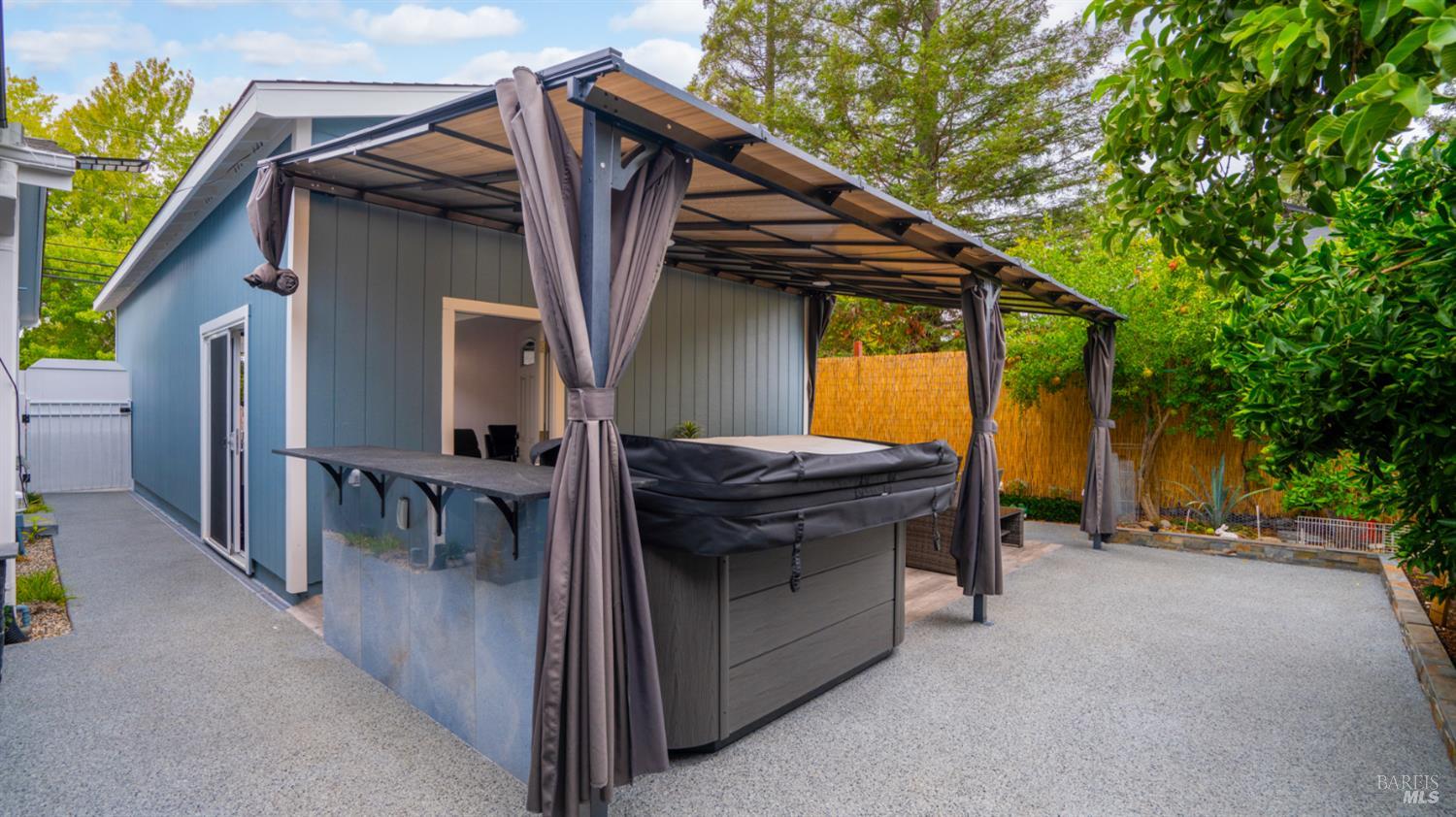 Detail Gallery Image 23 of 26 For 8602 Alden Ln, Windsor,  CA 95492 - 3 Beds | 2/1 Baths