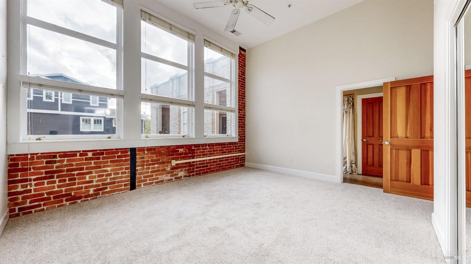 Detail Gallery Image 35 of 52 For 331 Keller St #11,  Petaluma,  CA 94952 - 2 Beds | 2/1 Baths