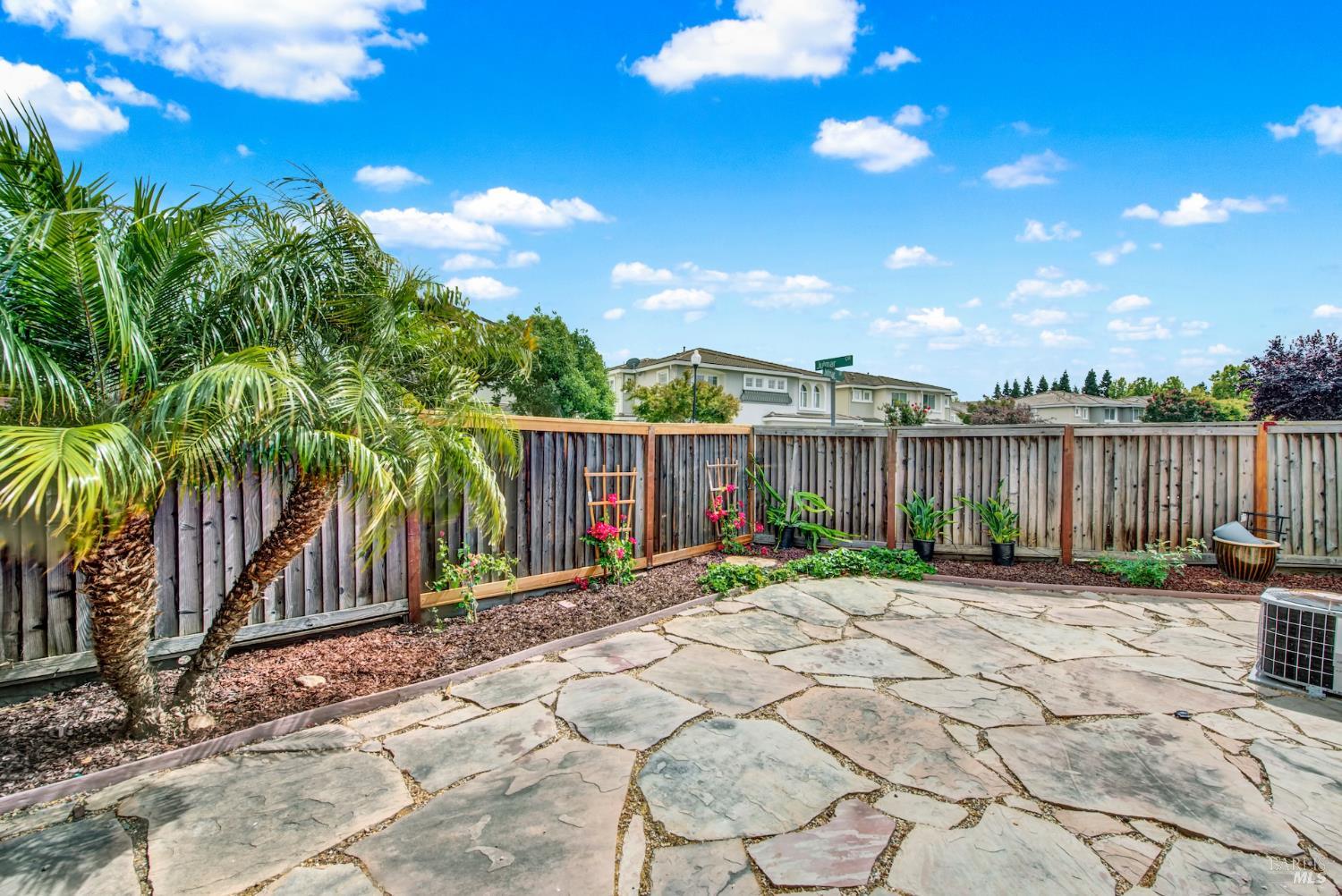 Detail Gallery Image 42 of 56 For 5051 Lakeshore Dr, Fairfield,  CA 94534 - 3 Beds | 2/1 Baths