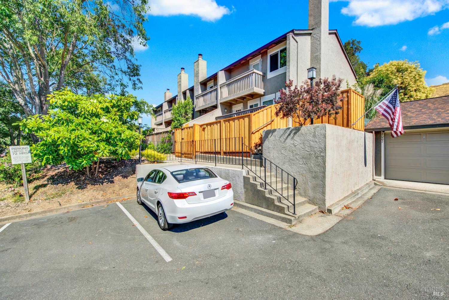 Detail Gallery Image 59 of 71 For 2009 Hawthorne Ter, Novato,  CA 94945 - 2 Beds | 1/1 Baths