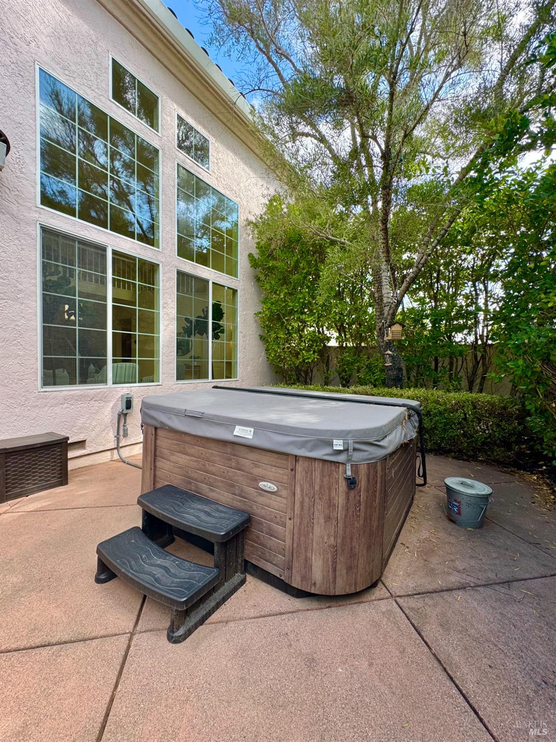 Detail Gallery Image 40 of 44 For 33 Cove Ct, Napa,  CA 94559 - 4 Beds | 2/1 Baths