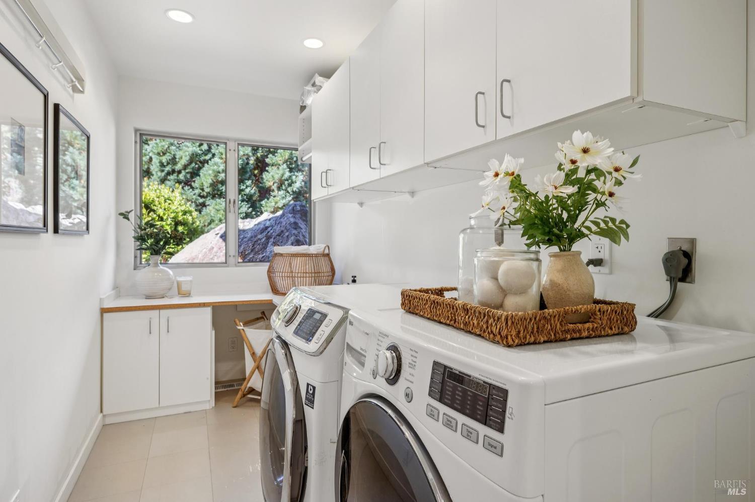 Detail Gallery Image 53 of 80 For 103 Reed Ranch Rd, Belvedere Tiburon,  CA 94920 - 4 Beds | 4 Baths