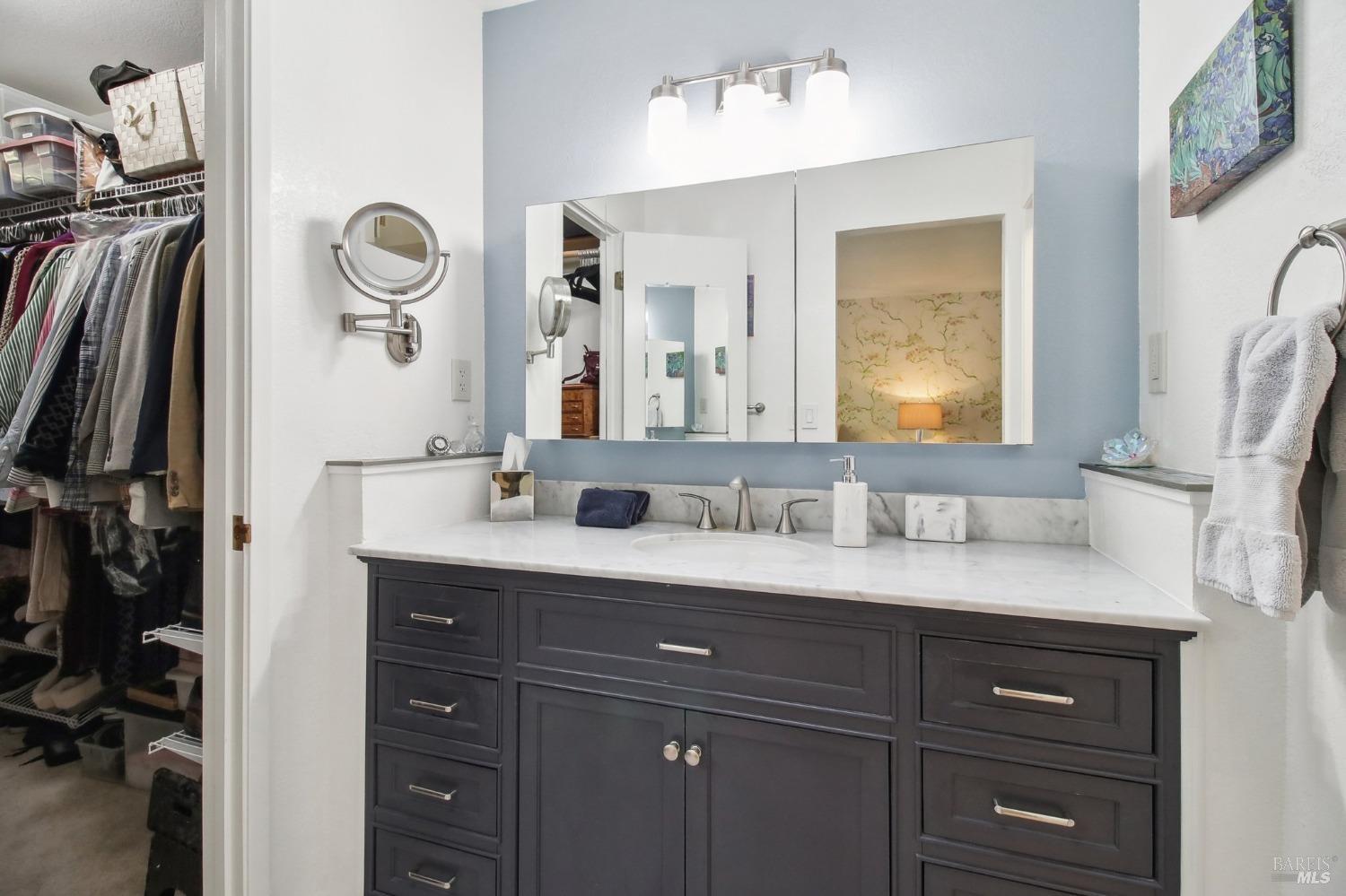 Detail Gallery Image 20 of 34 For 1240 Peppertree Cir, Saint Helena,  CA 94574 - 2 Beds | 2 Baths
