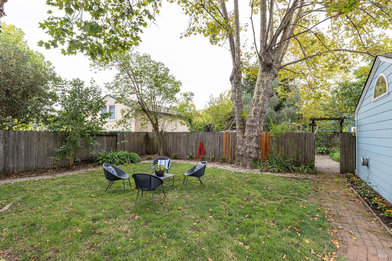 Detail Gallery Image 53 of 59 For 1716 King St, Santa Rosa,  CA 95404 - 2 Beds | 3 Baths
