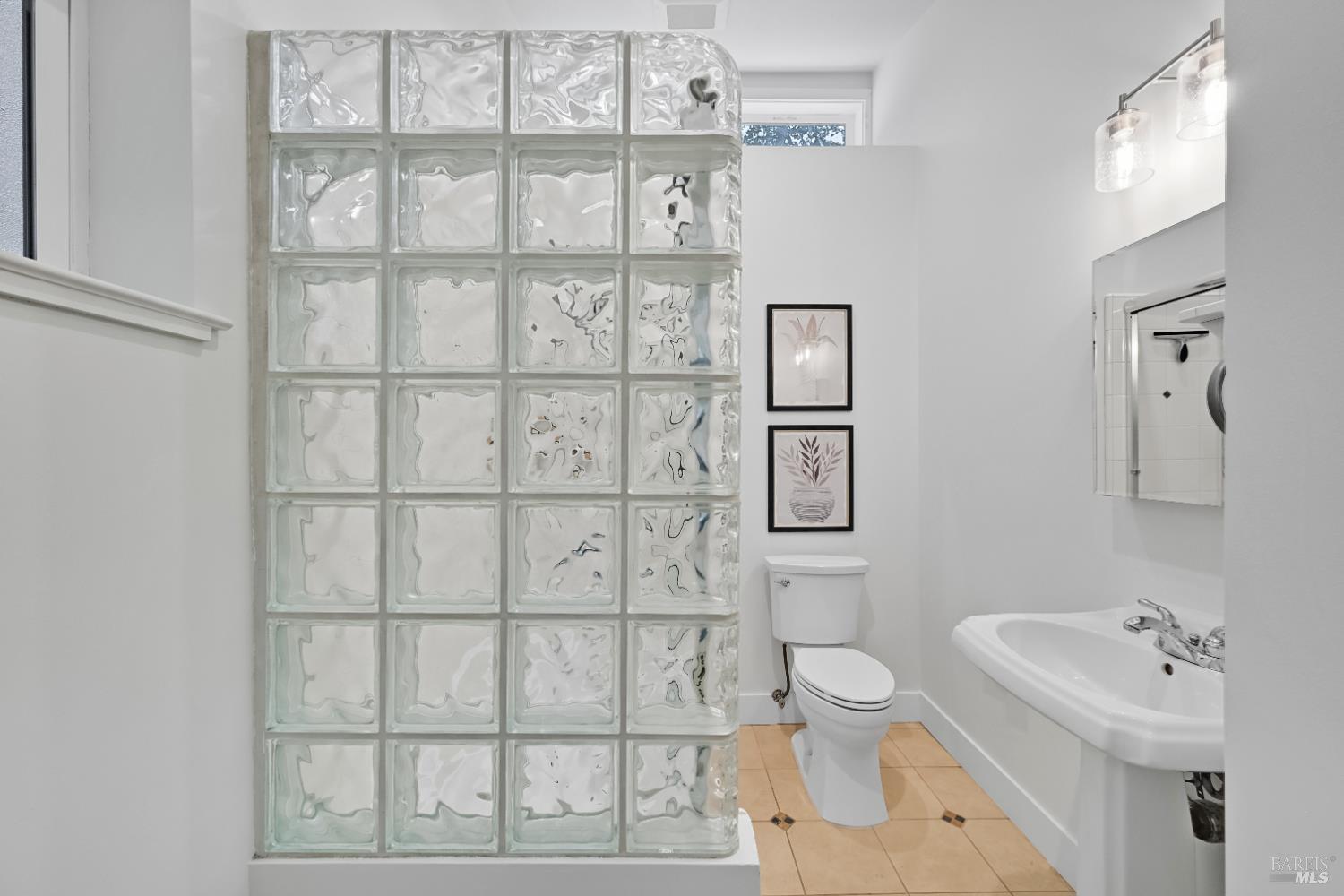 Detail Gallery Image 27 of 49 For 239 Valparaiso Ave, Cotati,  CA 94931 - 3 Beds | 2 Baths