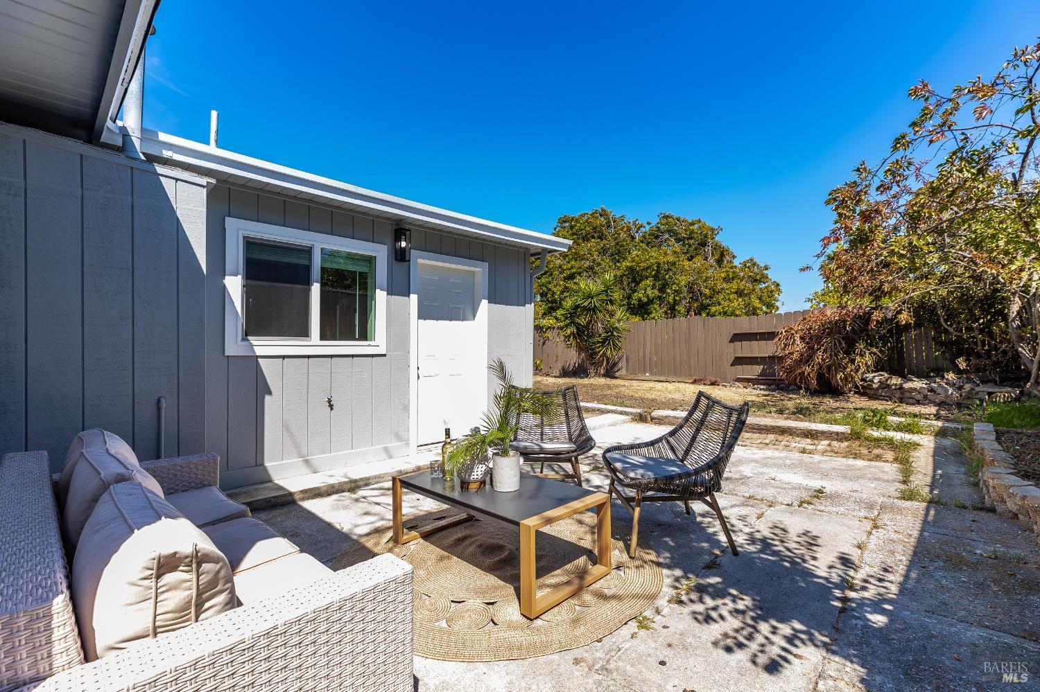 Detail Gallery Image 36 of 53 For 447 Christine Dr, San Pablo,  CA 94806 - 4 Beds | 2 Baths