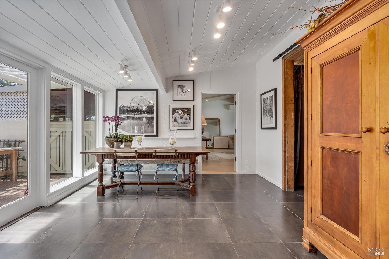 Detail Gallery Image 13 of 29 For Address Is Not Disclosed, Calistoga,  CA 94515 - 3 Beds | 2/1 Baths