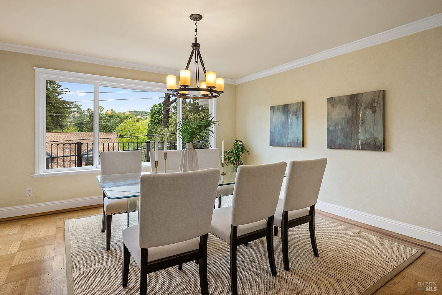 Detail Gallery Image 15 of 55 For 444 the Alameda Unkn, San Anselmo,  CA 94960 - 5 Beds | 2/1 Baths