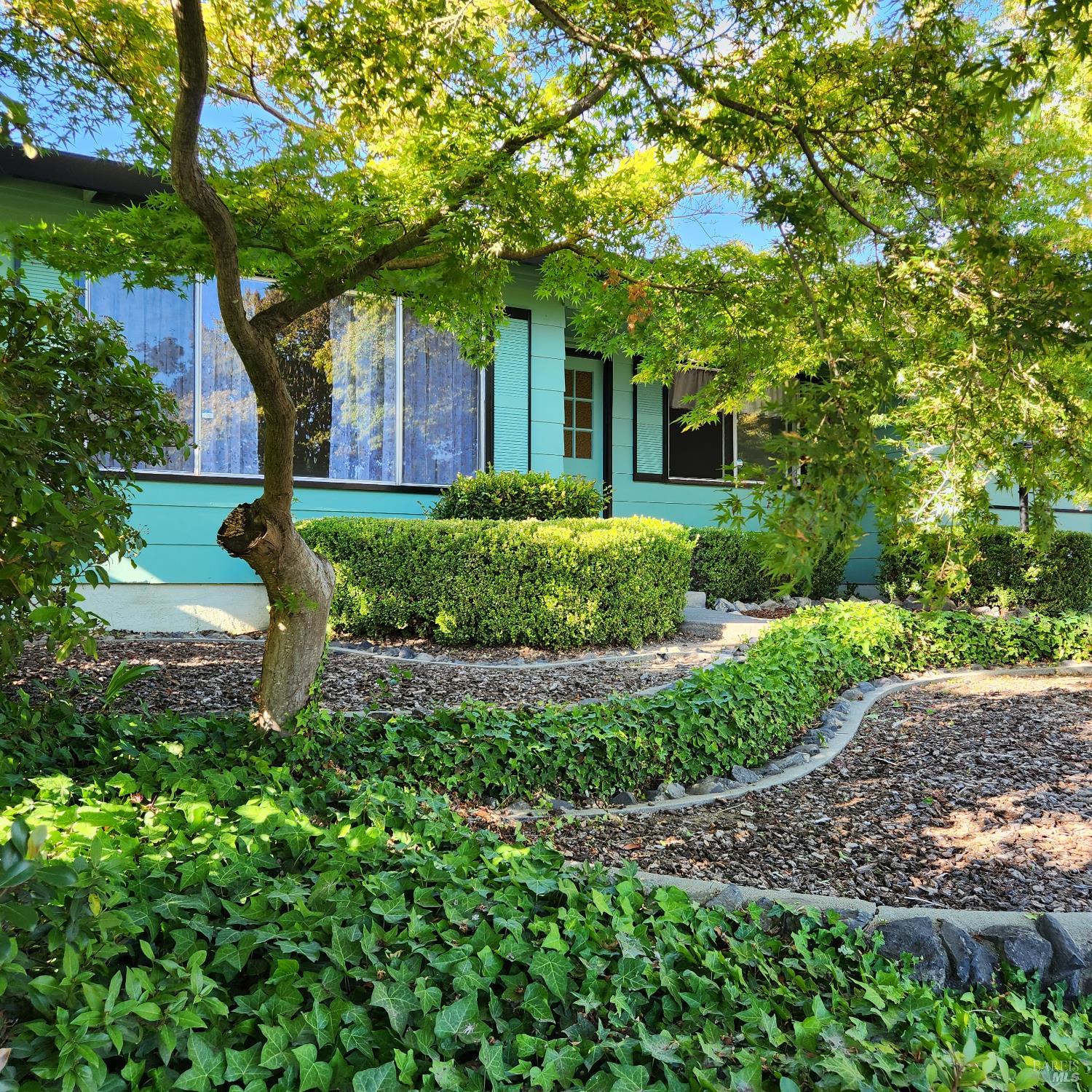 Detail Gallery Image 20 of 20 For 1012 Terra Verde Dr, Napa,  CA 94559 - 3 Beds | 2 Baths