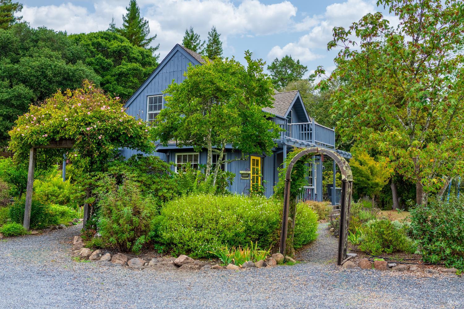Detail Gallery Image 36 of 58 For 1369 Tilton Rd, Sebastopol,  CA 95472 - 2 Beds | 1 Baths