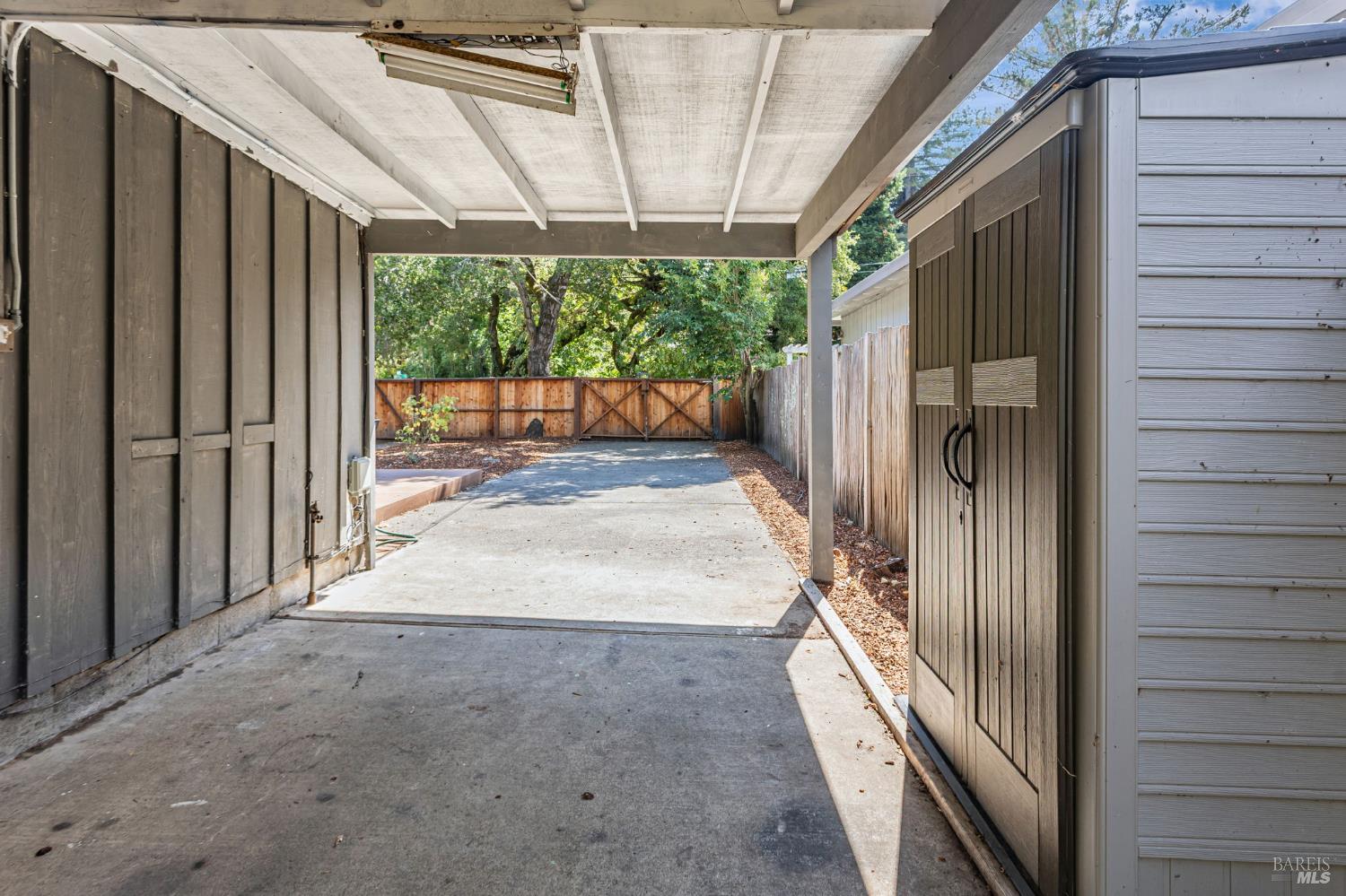 Detail Gallery Image 30 of 41 For 74 Creek Rd, Fairfax,  CA 94930 - 2 Beds | 1 Baths