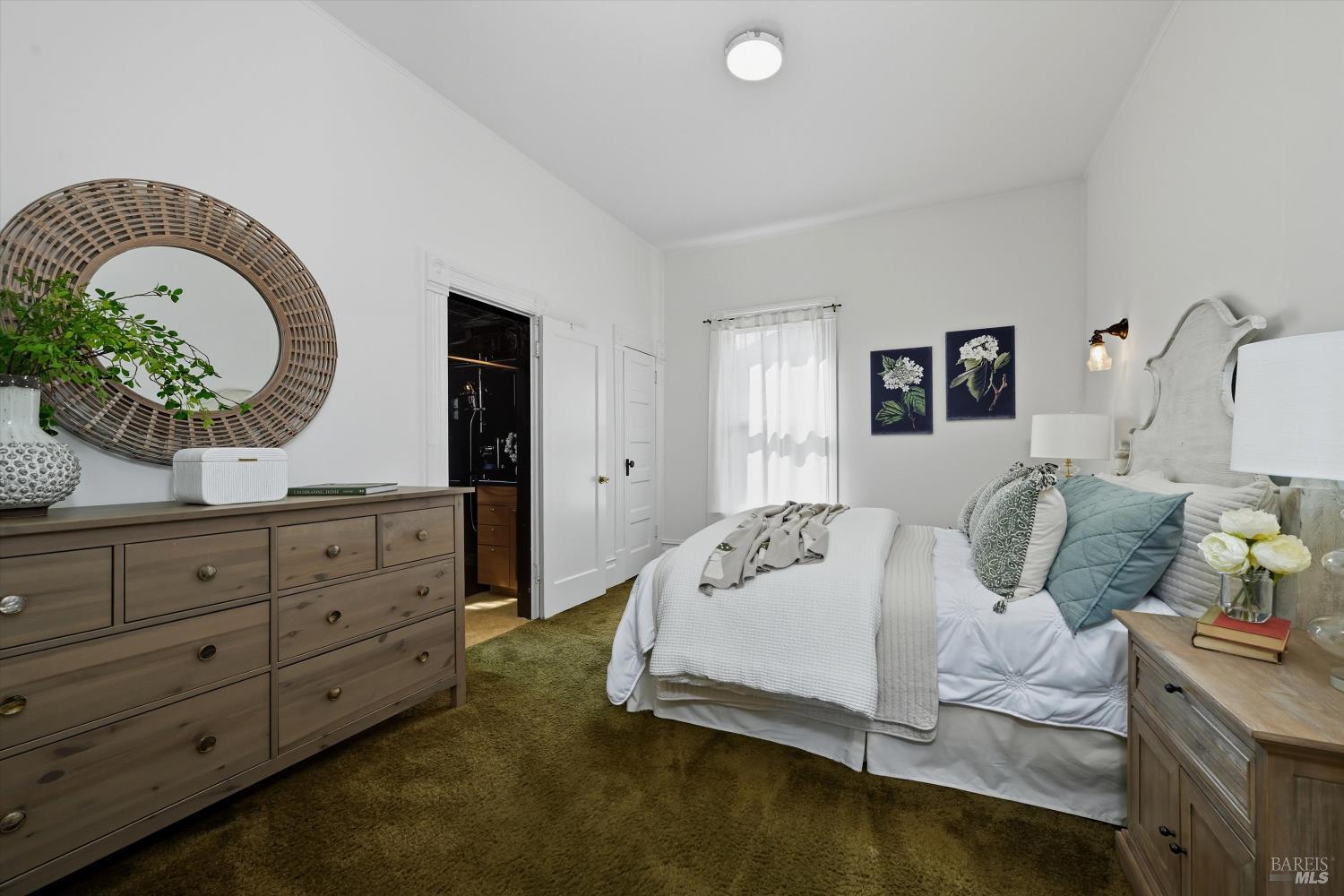 Detail Gallery Image 10 of 30 For 722 Beaver St, Santa Rosa,  CA 95404 - 3 Beds | 1 Baths