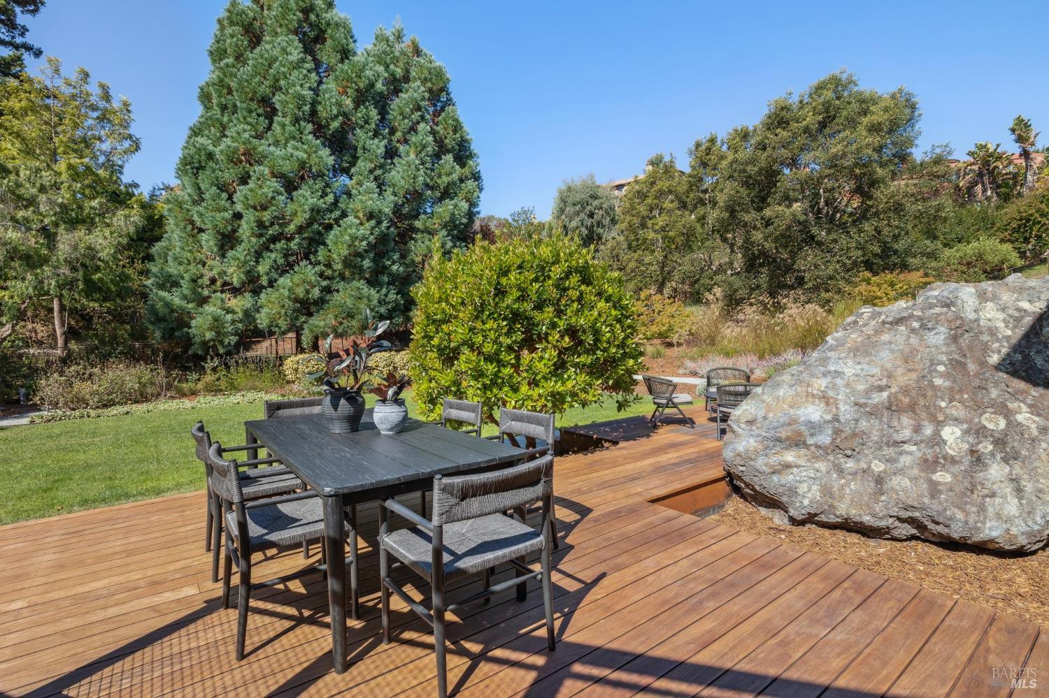 Detail Gallery Image 61 of 80 For 103 Reed Ranch Rd, Belvedere Tiburon,  CA 94920 - 4 Beds | 4 Baths