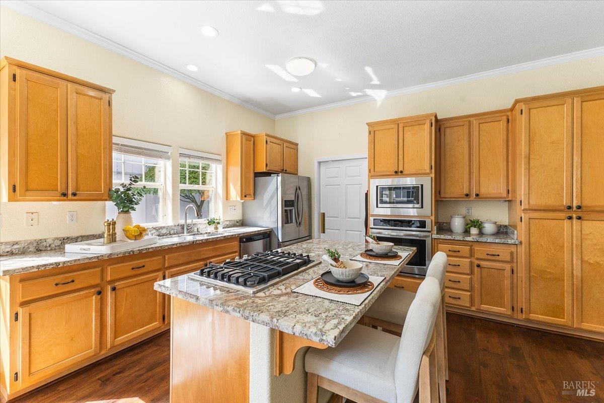 Detail Gallery Image 10 of 57 For 3964 New Zealand Ave, Santa Rosa,  CA 95407 - 4 Beds | 3/1 Baths