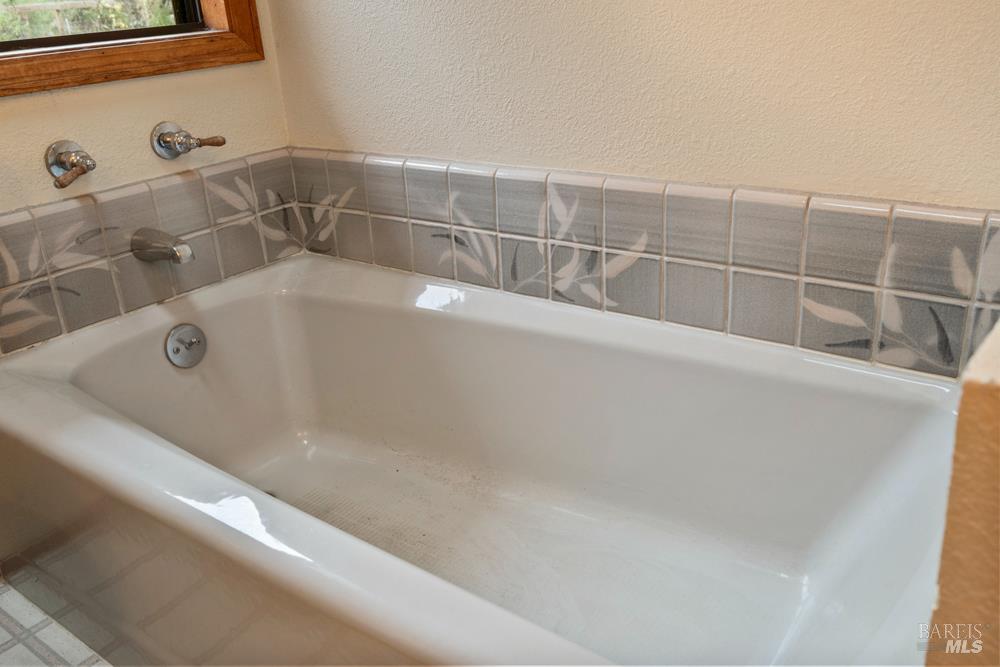 Detail Gallery Image 29 of 53 For 5152 Mcfarlane Rd, Sebastopol,  CA 95472 - 3 Beds | 1 Baths
