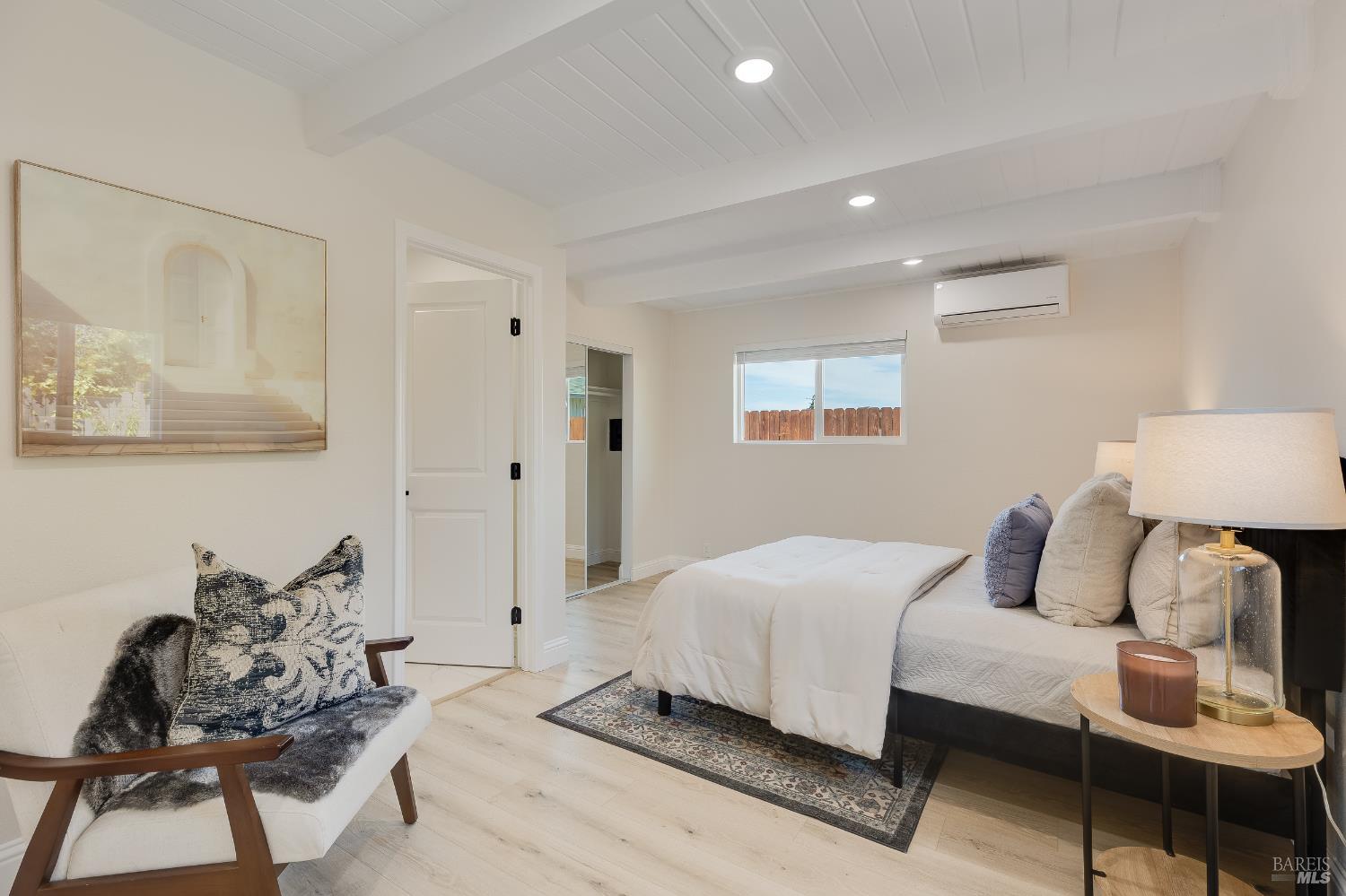 Detail Gallery Image 15 of 53 For 447 Christine Dr, San Pablo,  CA 94806 - 4 Beds | 2 Baths