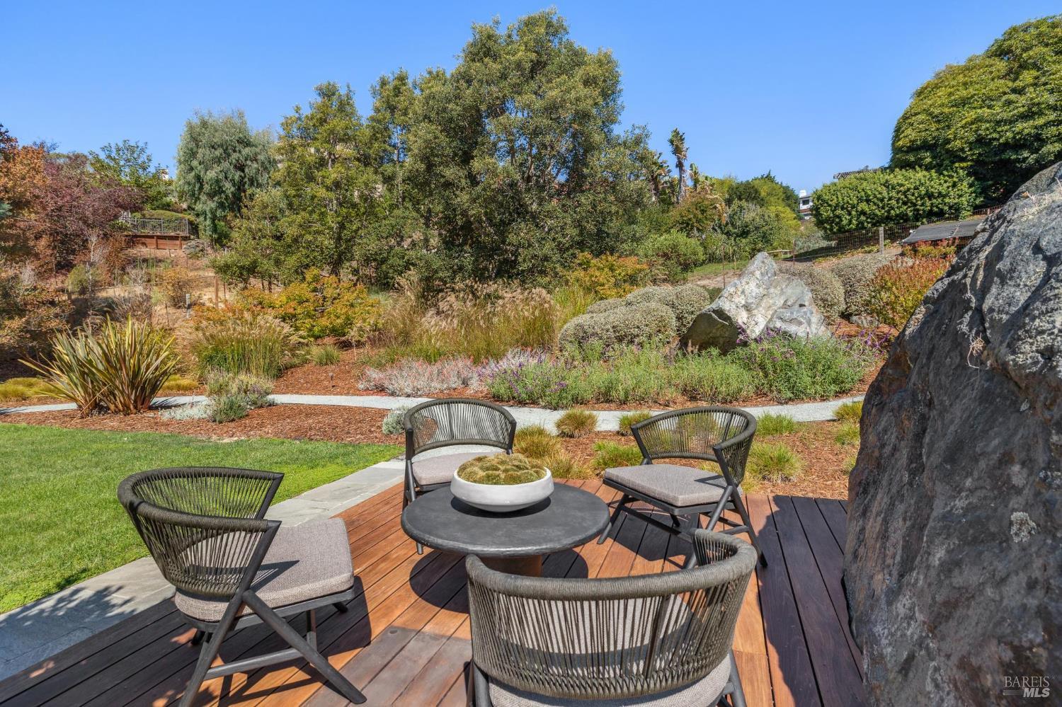 Detail Gallery Image 55 of 80 For 103 Reed Ranch Rd, Belvedere Tiburon,  CA 94920 - 4 Beds | 4 Baths