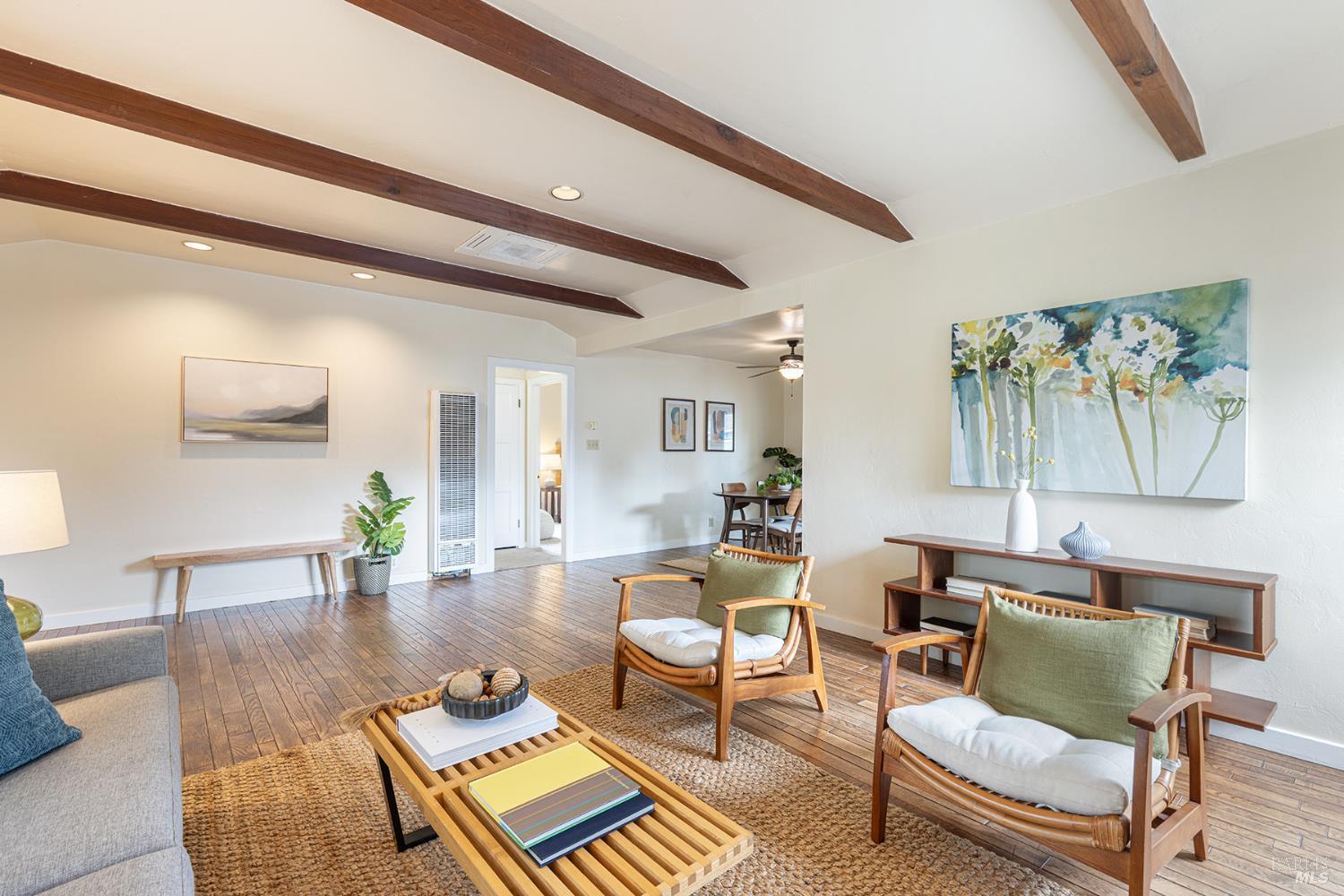 Detail Gallery Image 5 of 59 For 1716 King St, Santa Rosa,  CA 95404 - 2 Beds | 3 Baths