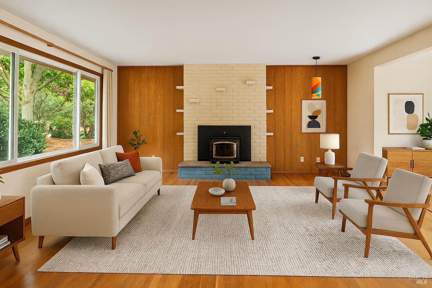 Detail Gallery Image 2 of 53 For 5152 Mcfarlane Rd, Sebastopol,  CA 95472 - 3 Beds | 1 Baths