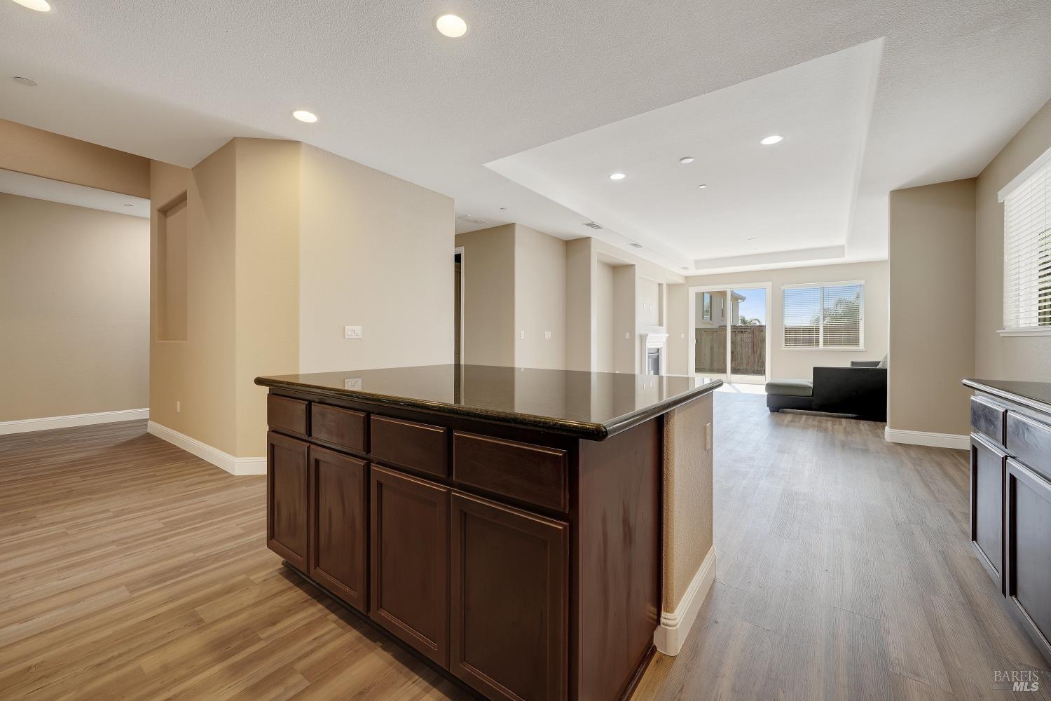Detail Gallery Image 7 of 43 For 5360 Discovery Way, Fairfield,  CA 94533 - 4 Beds | 3 Baths