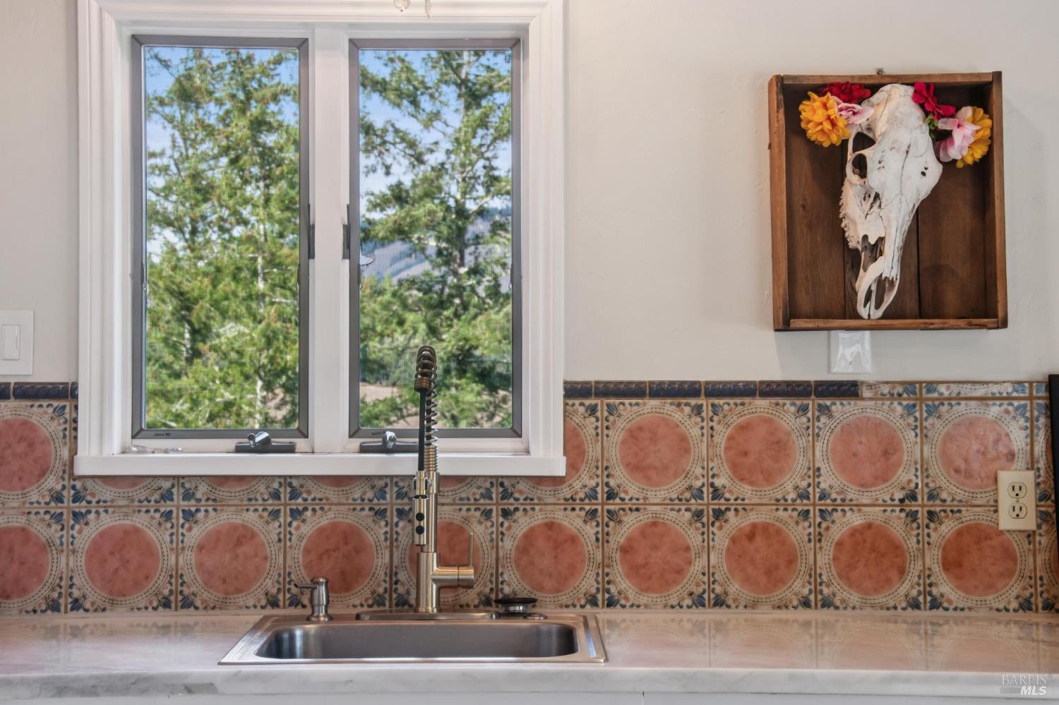 Detail Gallery Image 20 of 94 For 48 Los Pinos Spur Unkn, Nicasio,  CA 94946 - 7 Beds | 5 Baths
