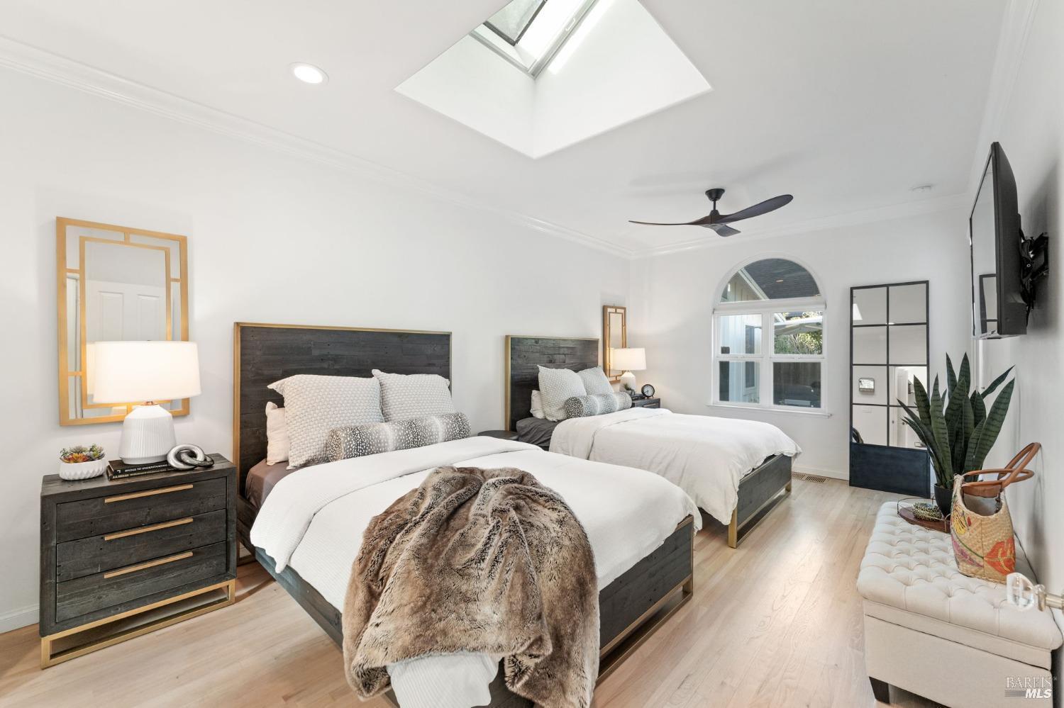 Detail Gallery Image 22 of 37 For 1316 Sulphur Springs Ave, Saint Helena,  CA 94574 - 3 Beds | 2 Baths