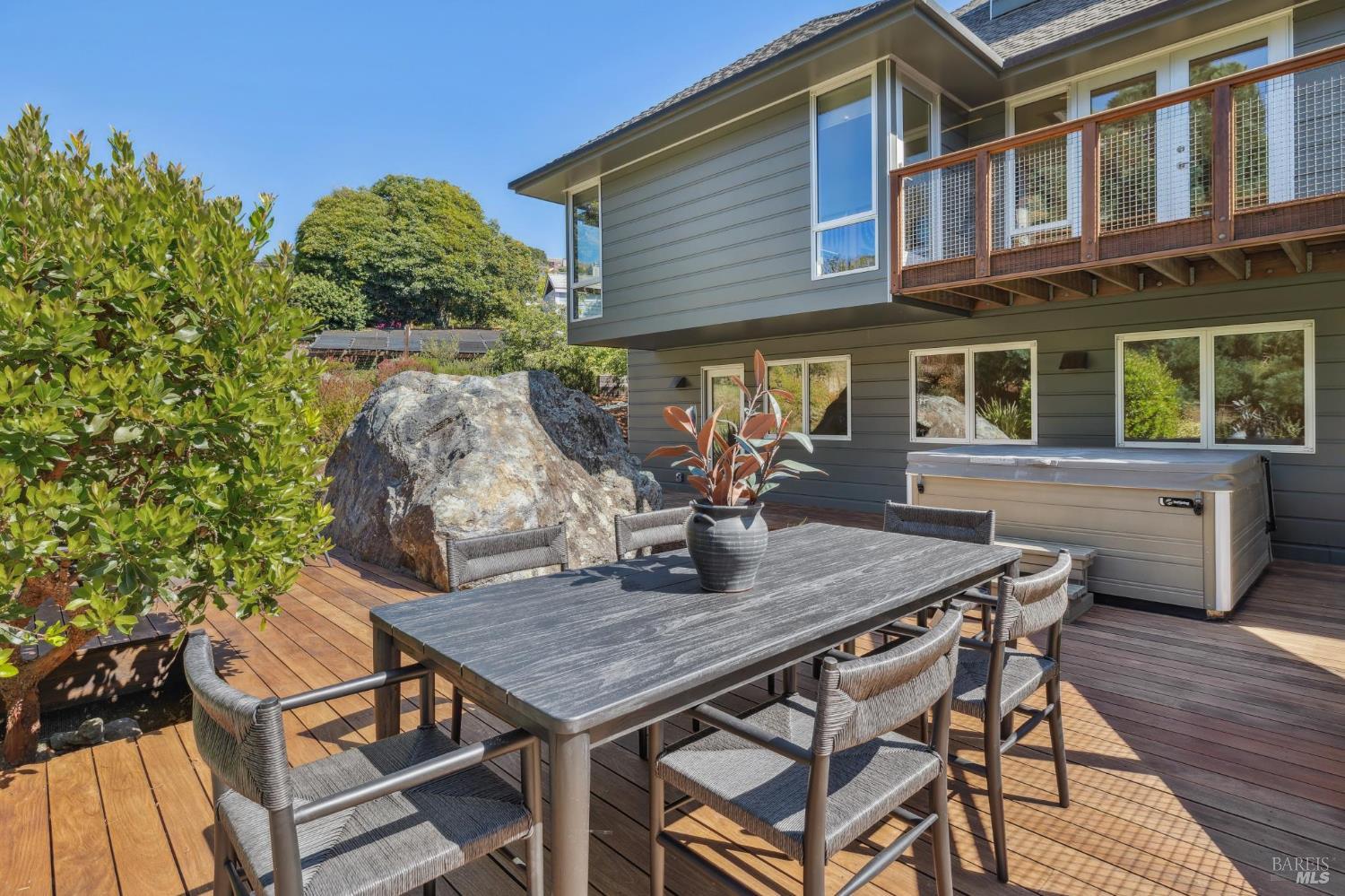 Detail Gallery Image 62 of 80 For 103 Reed Ranch Rd, Belvedere Tiburon,  CA 94920 - 4 Beds | 4 Baths