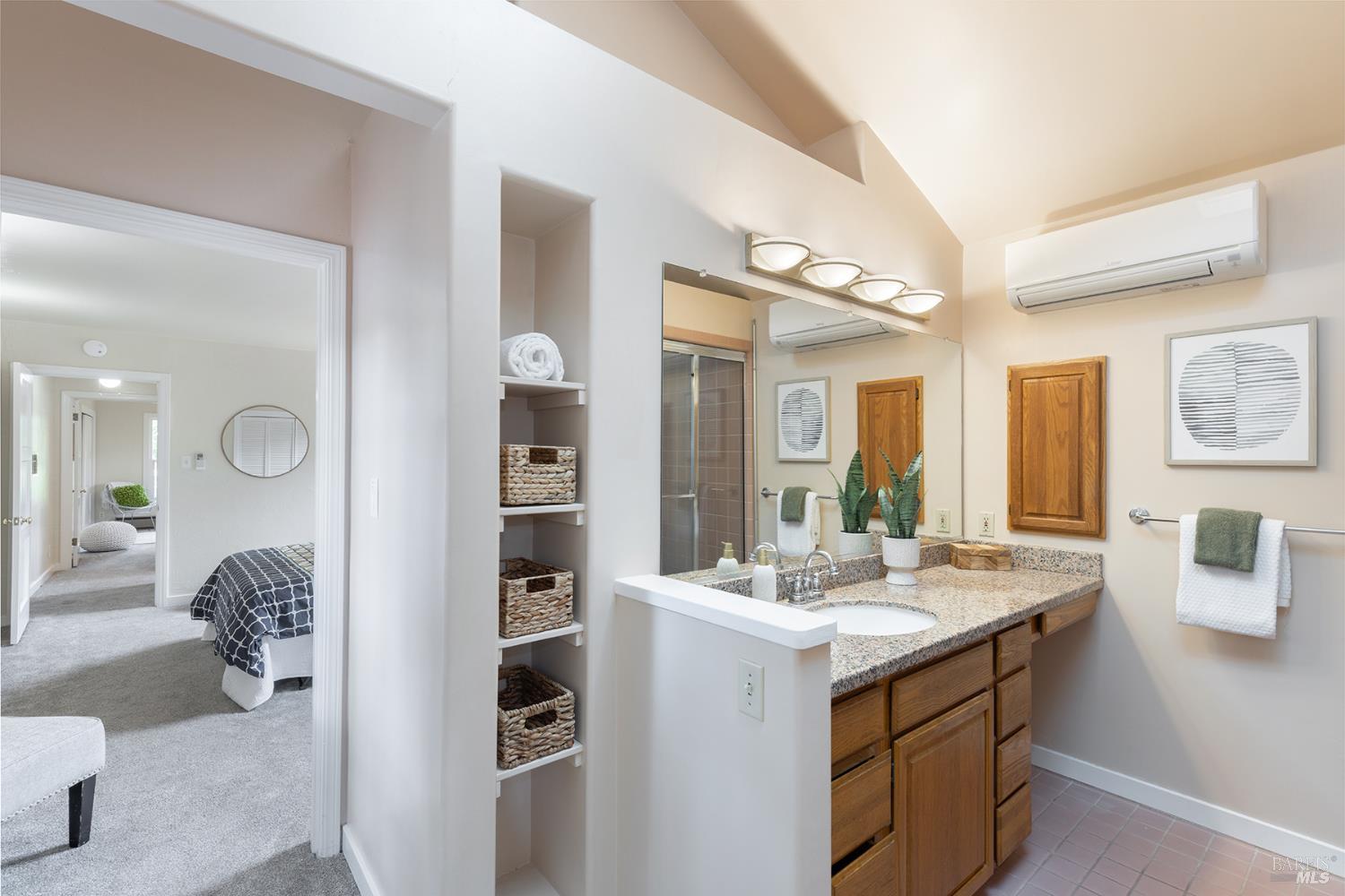 Detail Gallery Image 27 of 59 For 1716 King St, Santa Rosa,  CA 95404 - 2 Beds | 3 Baths