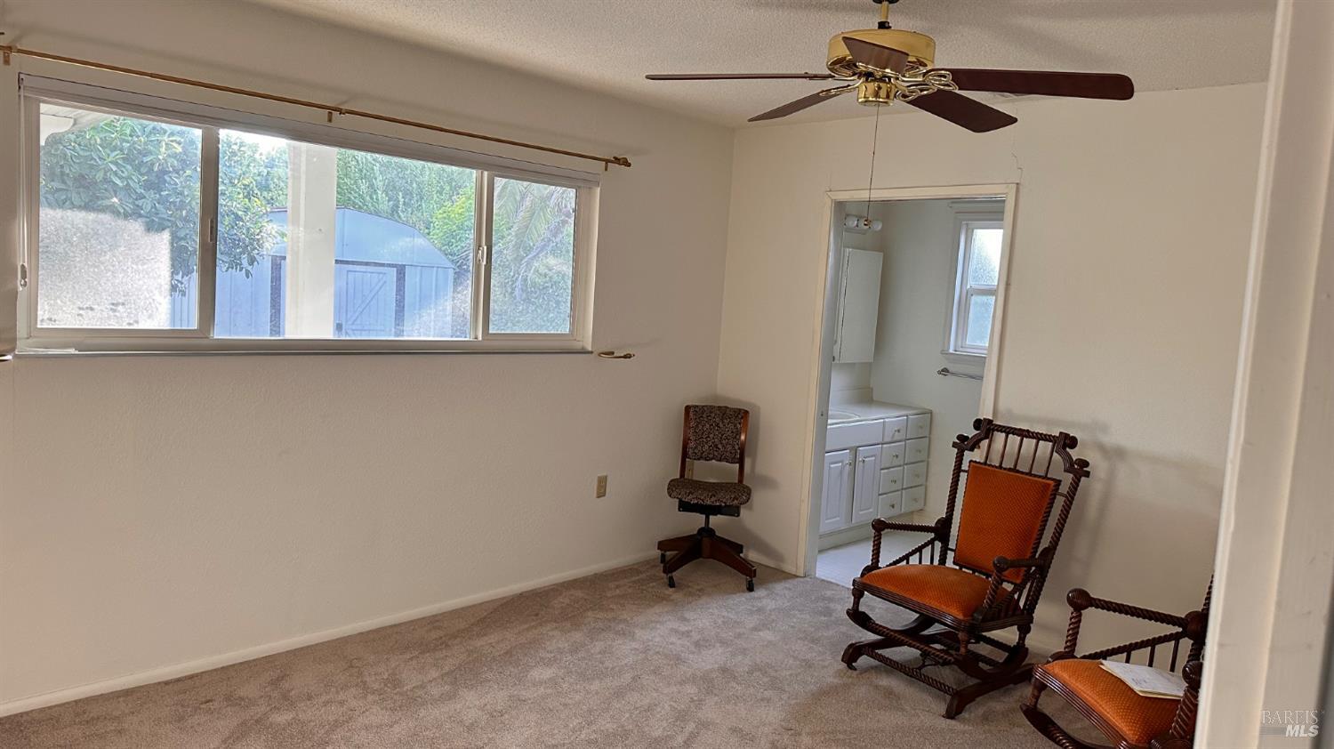 Detail Gallery Image 14 of 17 For 201 Lassen Cir, Vacaville,  CA 95687 - 2 Beds | 2 Baths