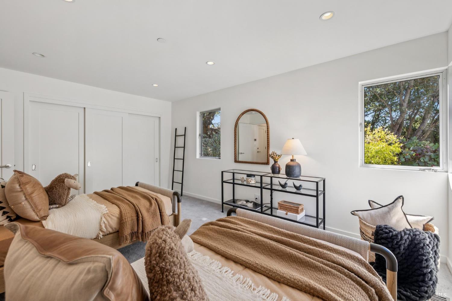 Detail Gallery Image 48 of 80 For 103 Reed Ranch Rd, Belvedere Tiburon,  CA 94920 - 4 Beds | 4 Baths