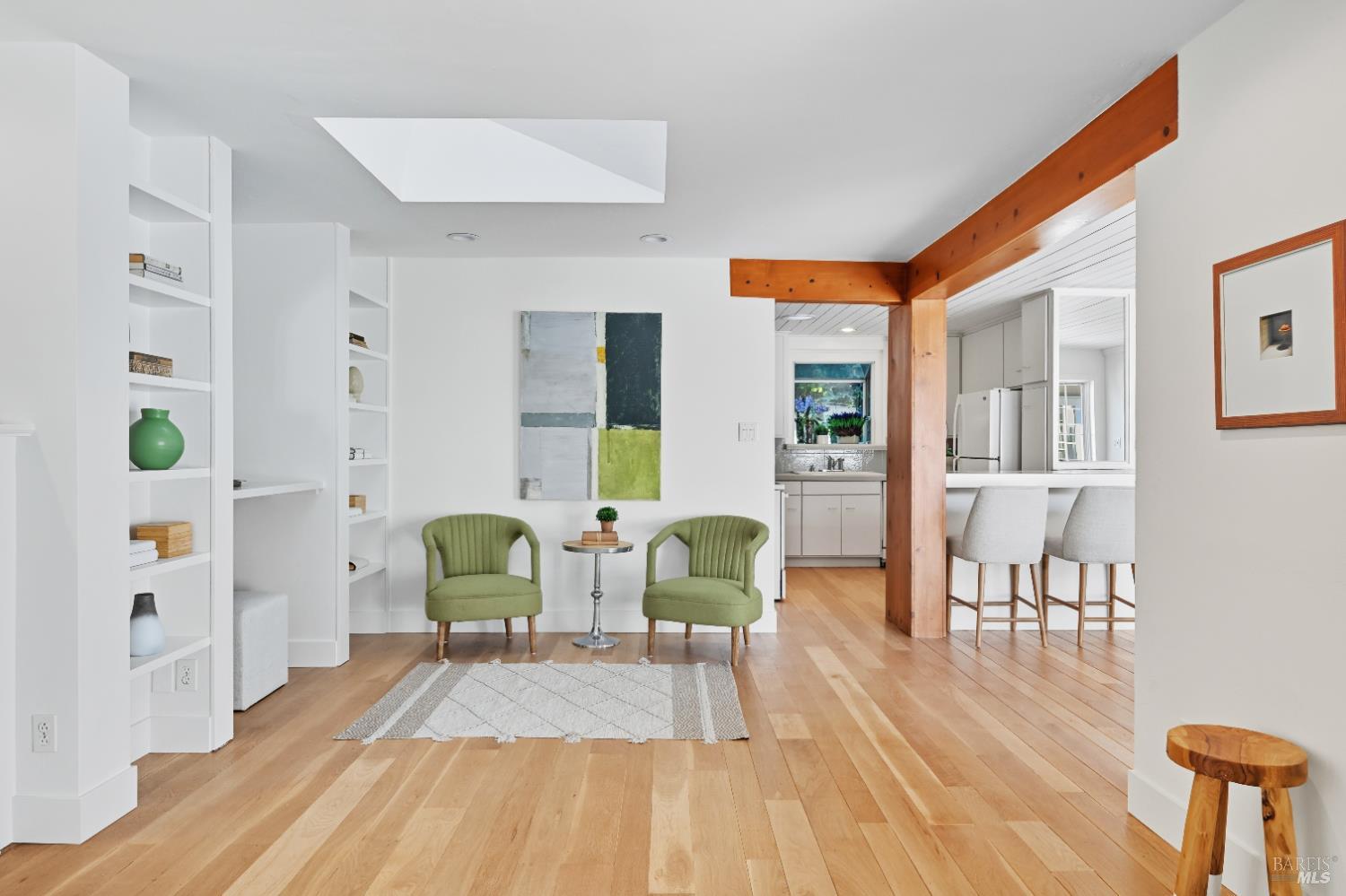 Detail Gallery Image 10 of 46 For 1 Hilldale Dr, San Anselmo,  CA 94960 - 4 Beds | 3 Baths