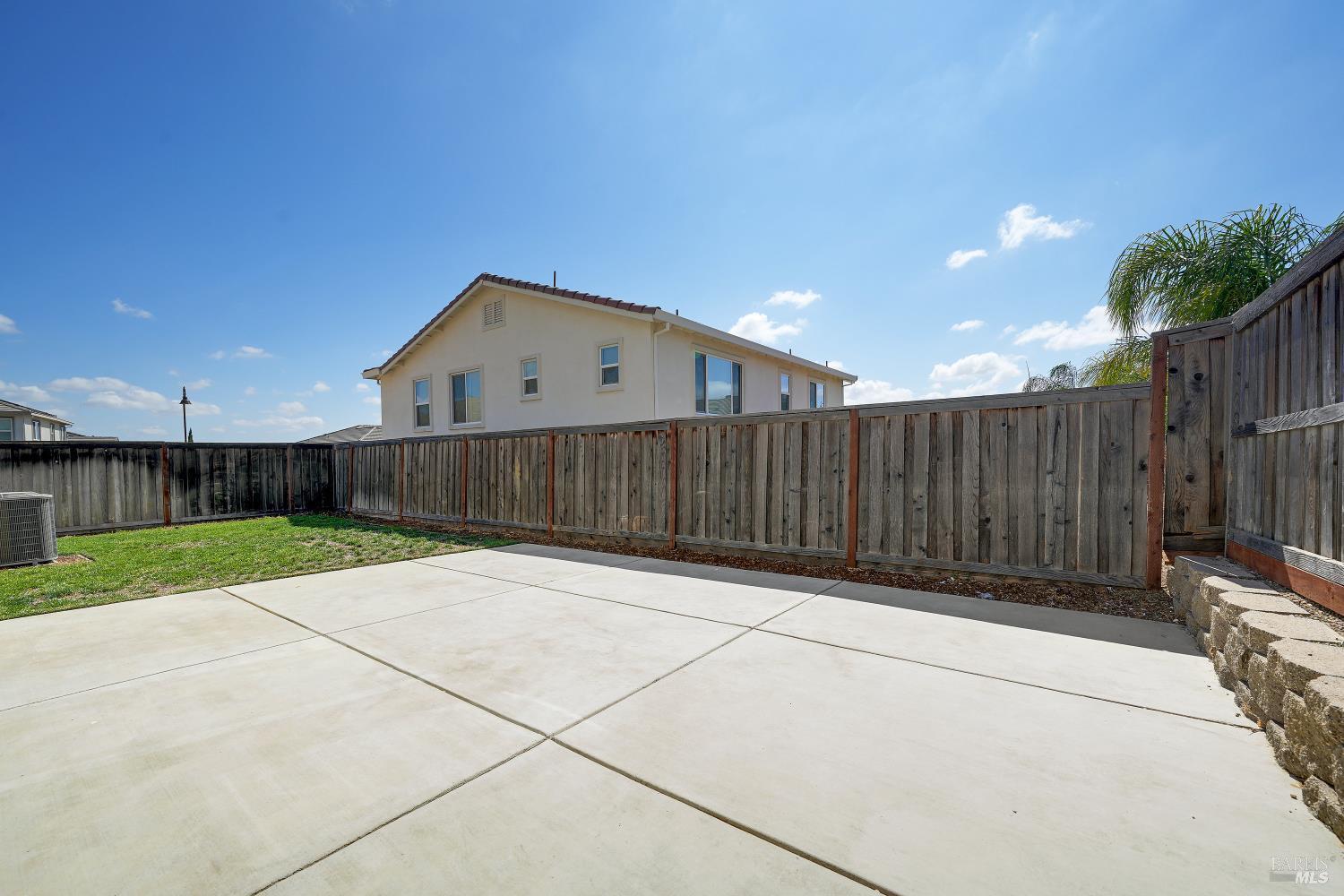 Detail Gallery Image 39 of 43 For 5360 Discovery Way, Fairfield,  CA 94533 - 4 Beds | 3 Baths