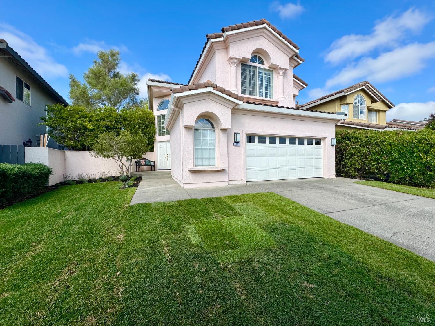 Detail Gallery Image 2 of 44 For 33 Cove Ct, Napa,  CA 94559 - 4 Beds | 2/1 Baths