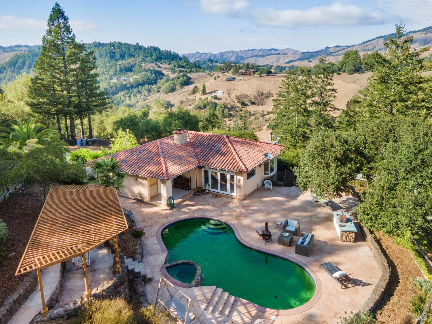 Detail Gallery Image 4 of 94 For 48 Los Pinos Spur Unkn, Nicasio,  CA 94946 - 7 Beds | 5 Baths