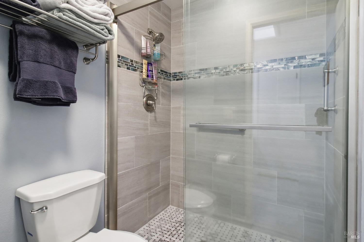 Detail Gallery Image 21 of 34 For 1240 Peppertree Cir, Saint Helena,  CA 94574 - 2 Beds | 2 Baths