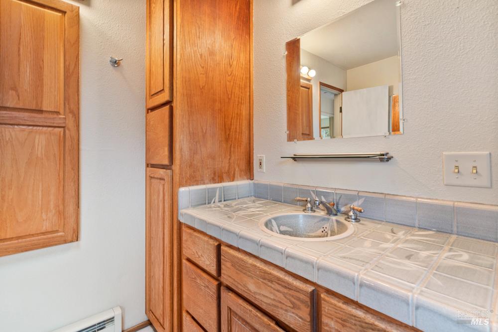 Detail Gallery Image 28 of 53 For 5152 Mcfarlane Rd, Sebastopol,  CA 95472 - 3 Beds | 1 Baths