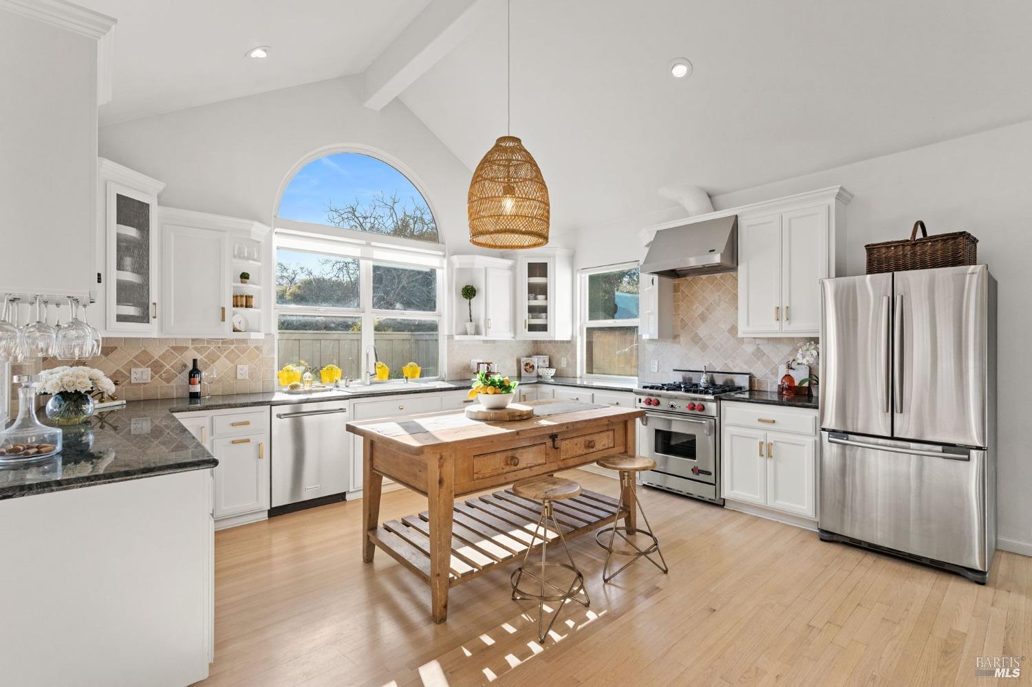 Detail Gallery Image 9 of 37 For 1316 Sulphur Springs Ave, Saint Helena,  CA 94574 - 3 Beds | 2 Baths