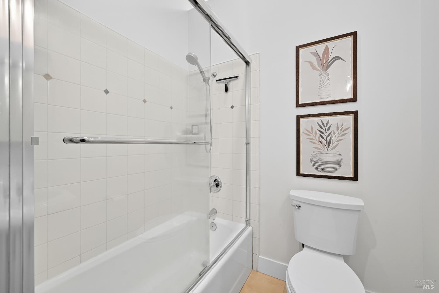 Detail Gallery Image 28 of 49 For 239 Valparaiso Ave, Cotati,  CA 94931 - 3 Beds | 2 Baths