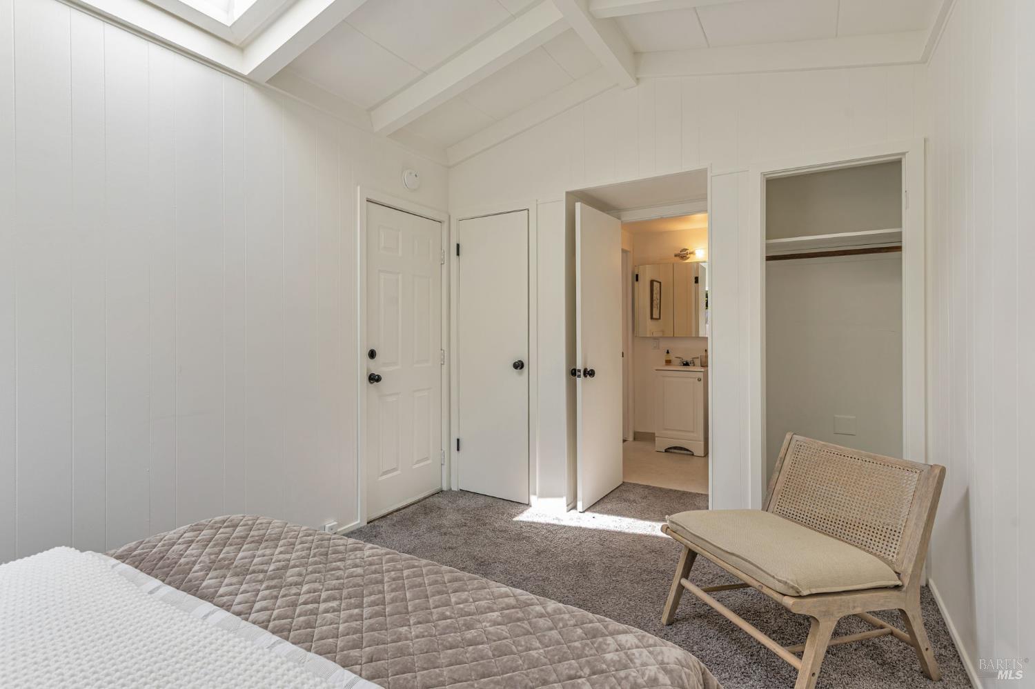 Detail Gallery Image 21 of 41 For 74 Creek Rd, Fairfax,  CA 94930 - 2 Beds | 1 Baths