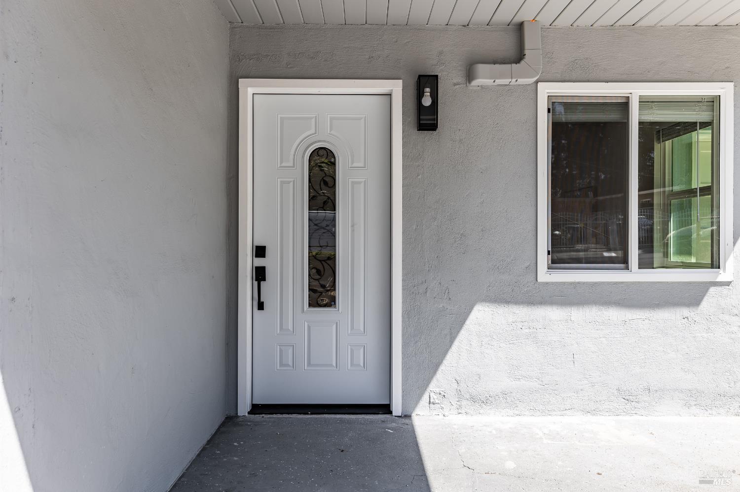 Detail Gallery Image 3 of 53 For 447 Christine Dr, San Pablo,  CA 94806 - 4 Beds | 2 Baths