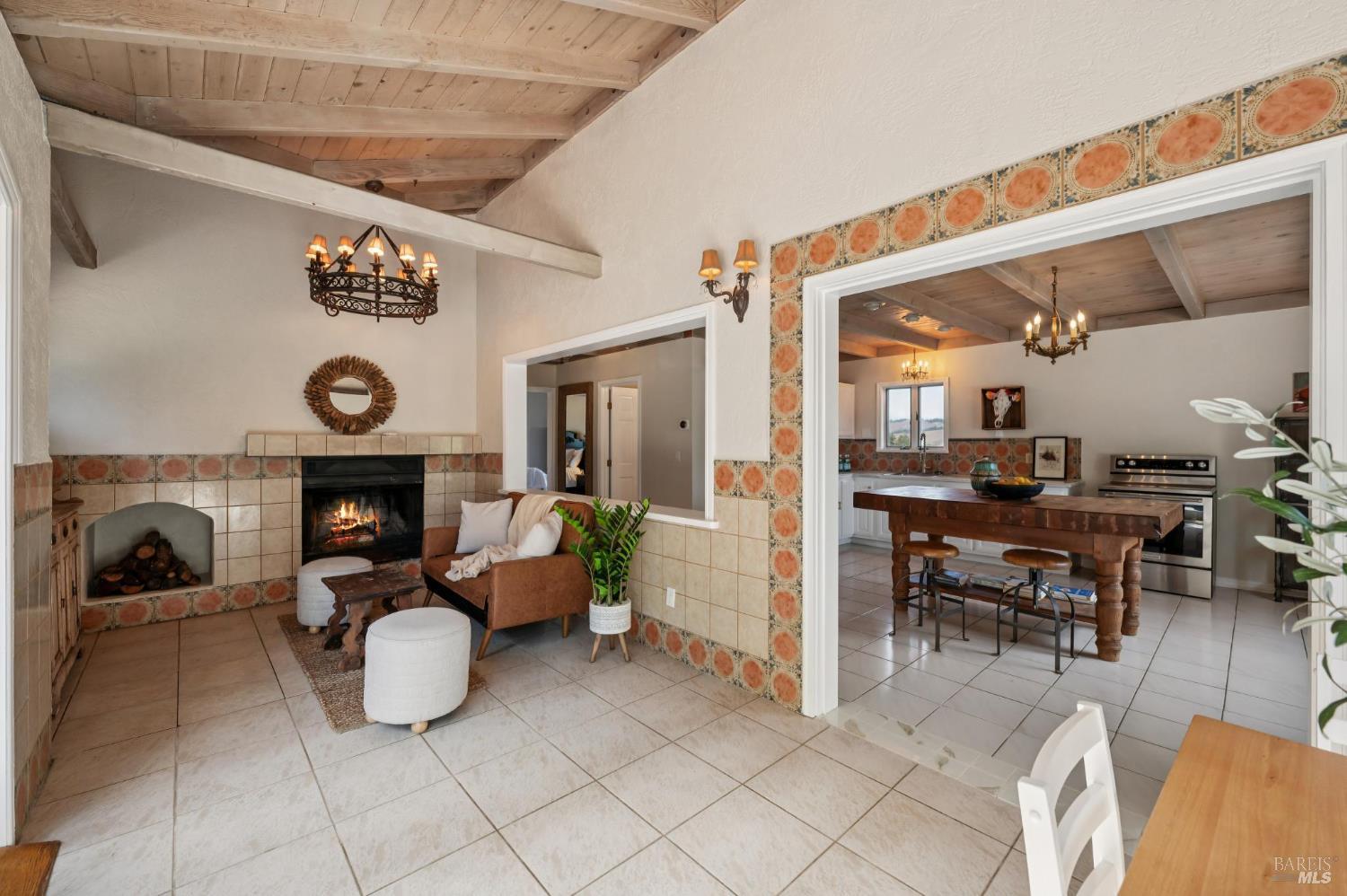 Detail Gallery Image 14 of 94 For 48 Los Pinos Spur Unkn, Nicasio,  CA 94946 - 7 Beds | 5 Baths