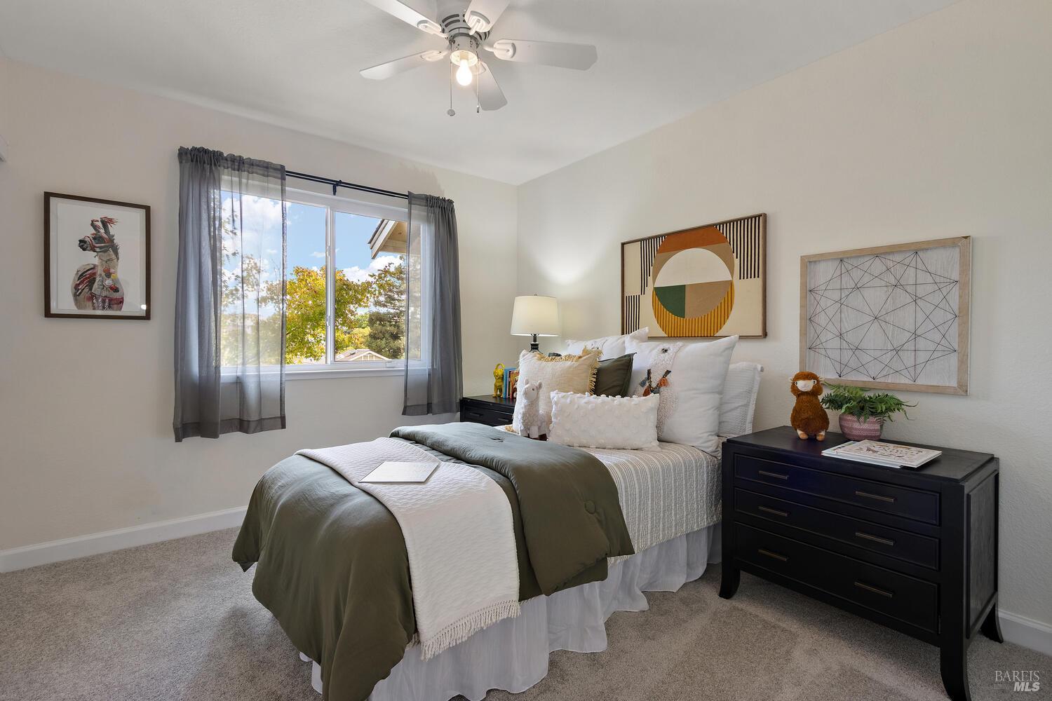 Detail Gallery Image 17 of 33 For 130 Flying Cloud Ct, Vallejo,  CA 94591 - 4 Beds | 3 Baths