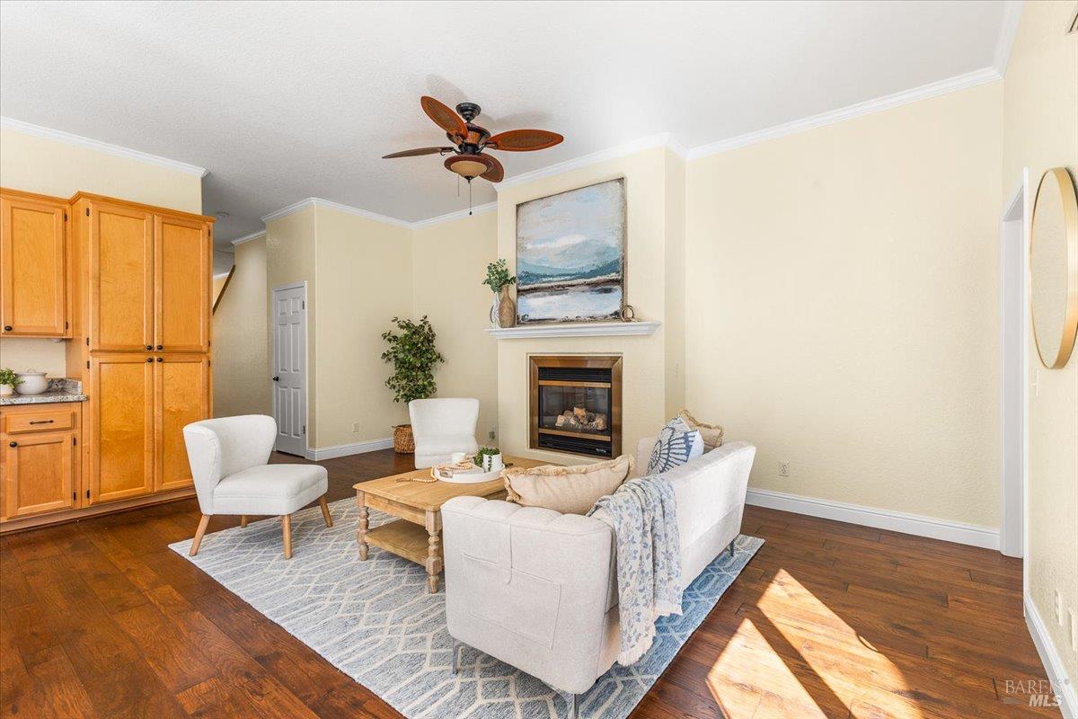 Detail Gallery Image 13 of 57 For 3964 New Zealand Ave, Santa Rosa,  CA 95407 - 4 Beds | 3/1 Baths