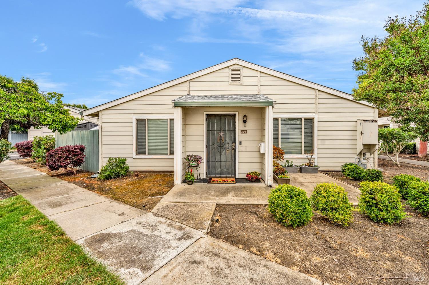 Detail Gallery Image 23 of 24 For 4214 Saturn Way, Union City,  CA 94587 - 2 Beds | 1 Baths