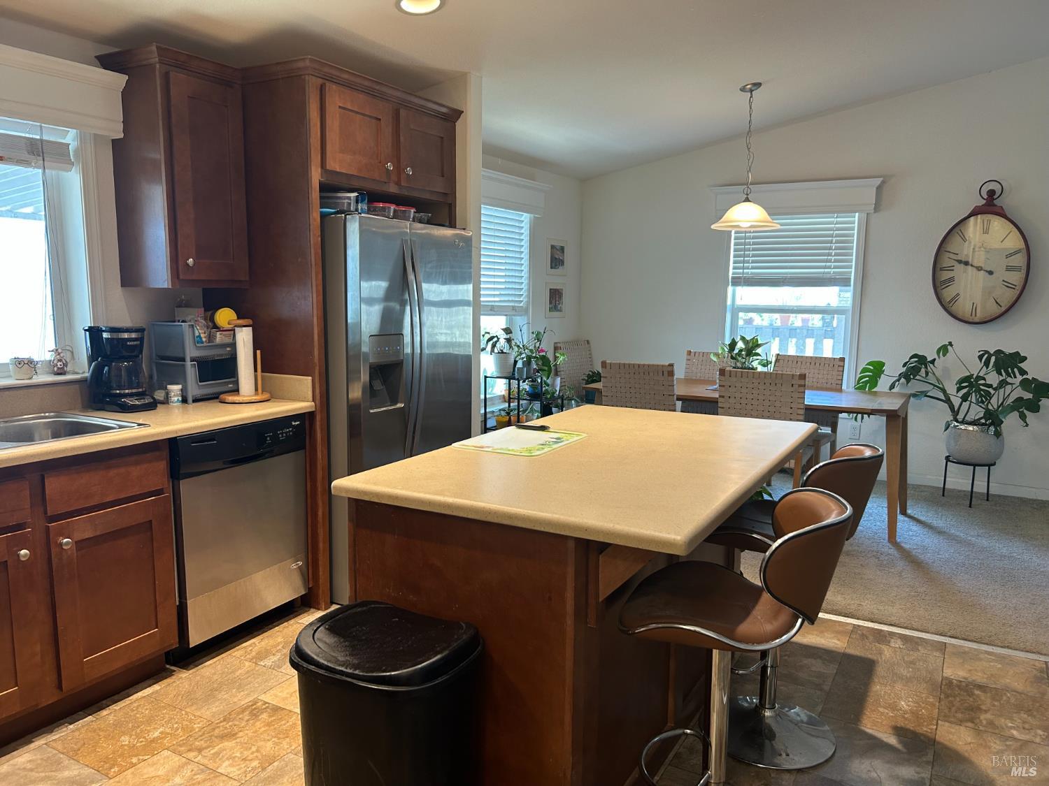 Detail Gallery Image 7 of 34 For 317 Stacey Way, Napa,  CA 94558 - 3 Beds | 2 Baths